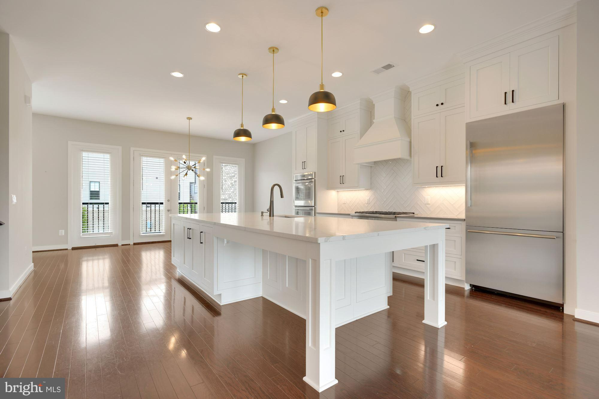 GARDEN DISTRICT AT BRAMBLETON TOWN CENTER - Residential