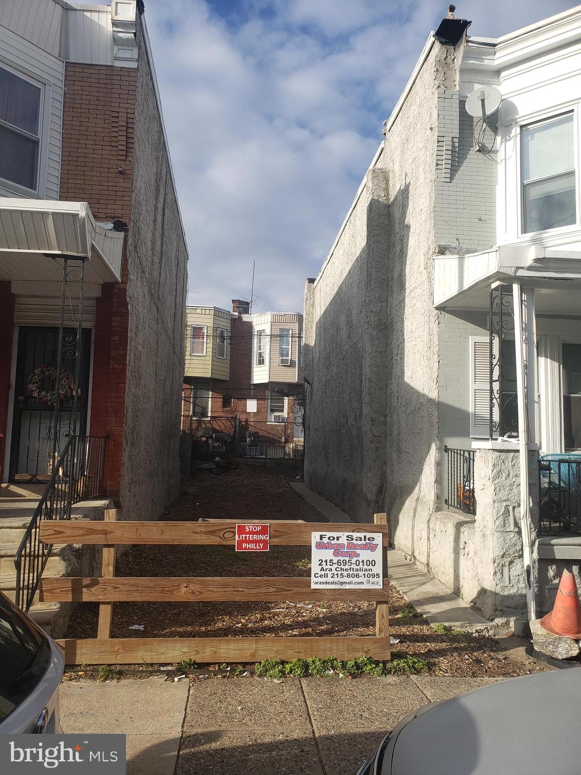 COBBS CREEK - Land