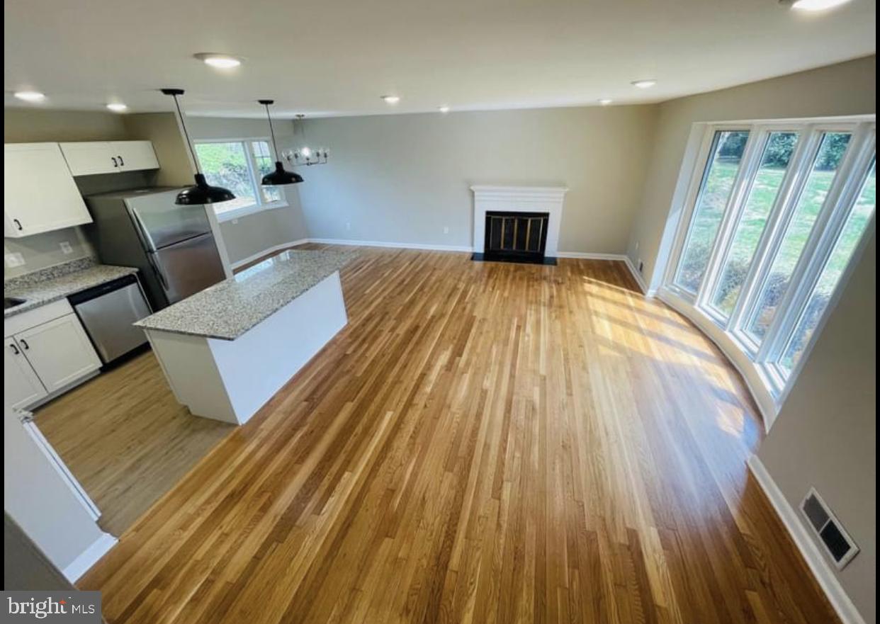 SLEEPY HOLLOW WOODS - Residential