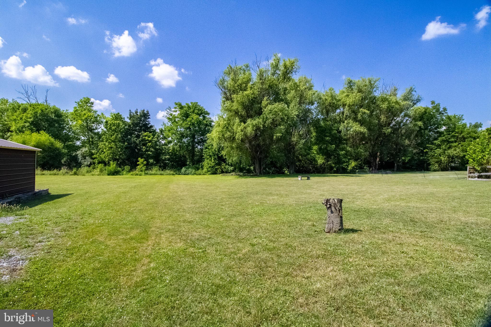 MEADOWBROOK - Residential