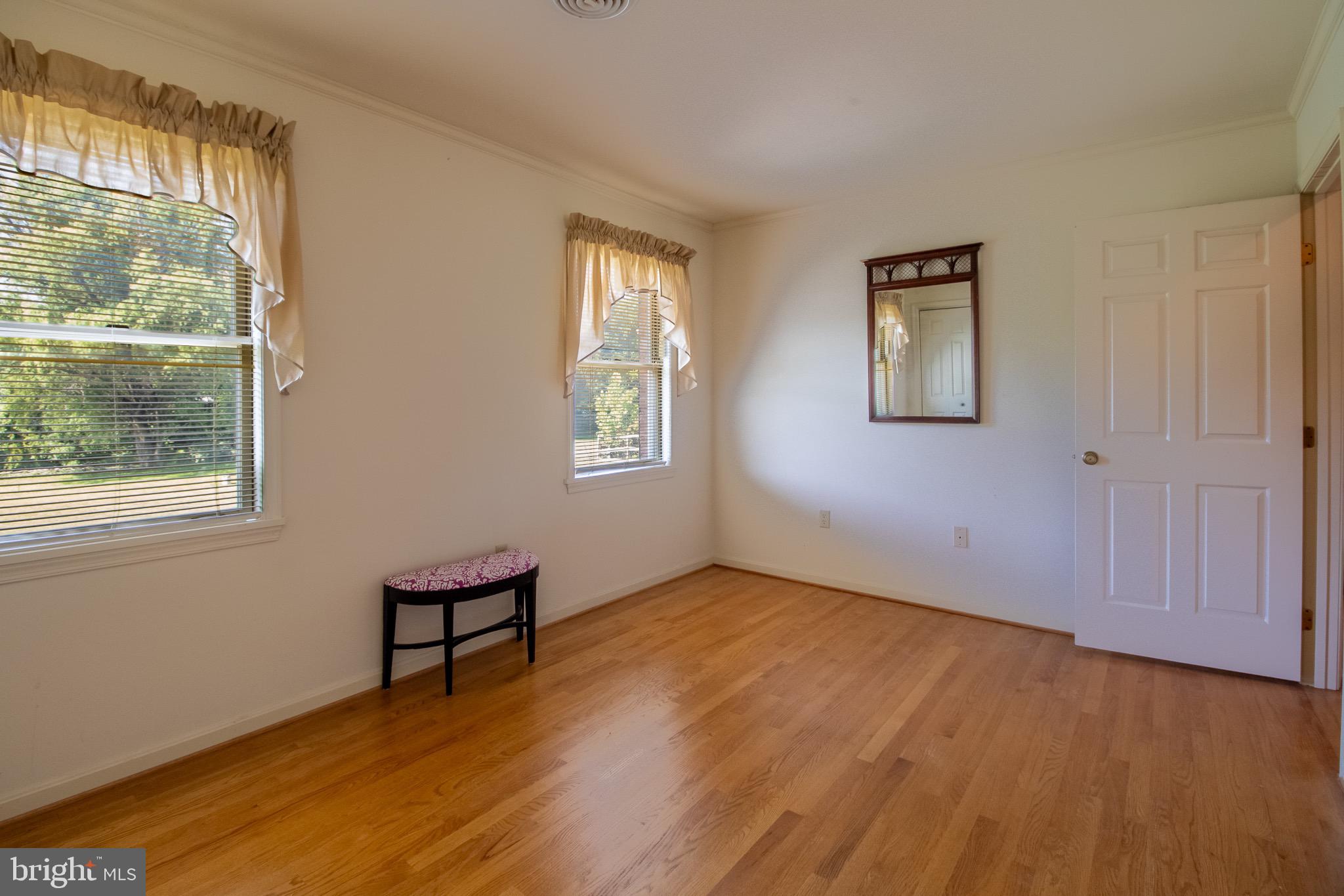 MEADOWBROOK - Residential