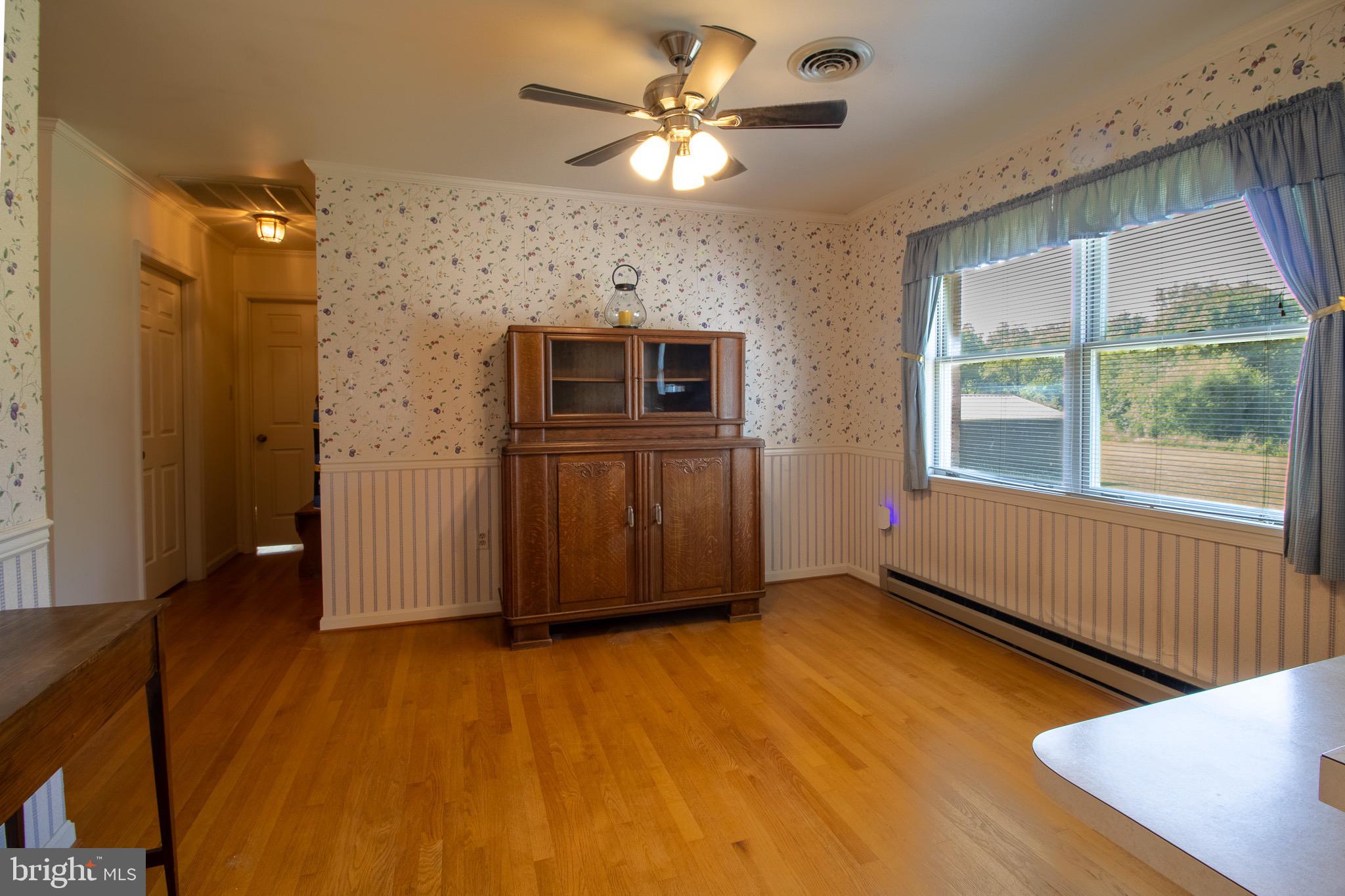MEADOWBROOK - Residential
