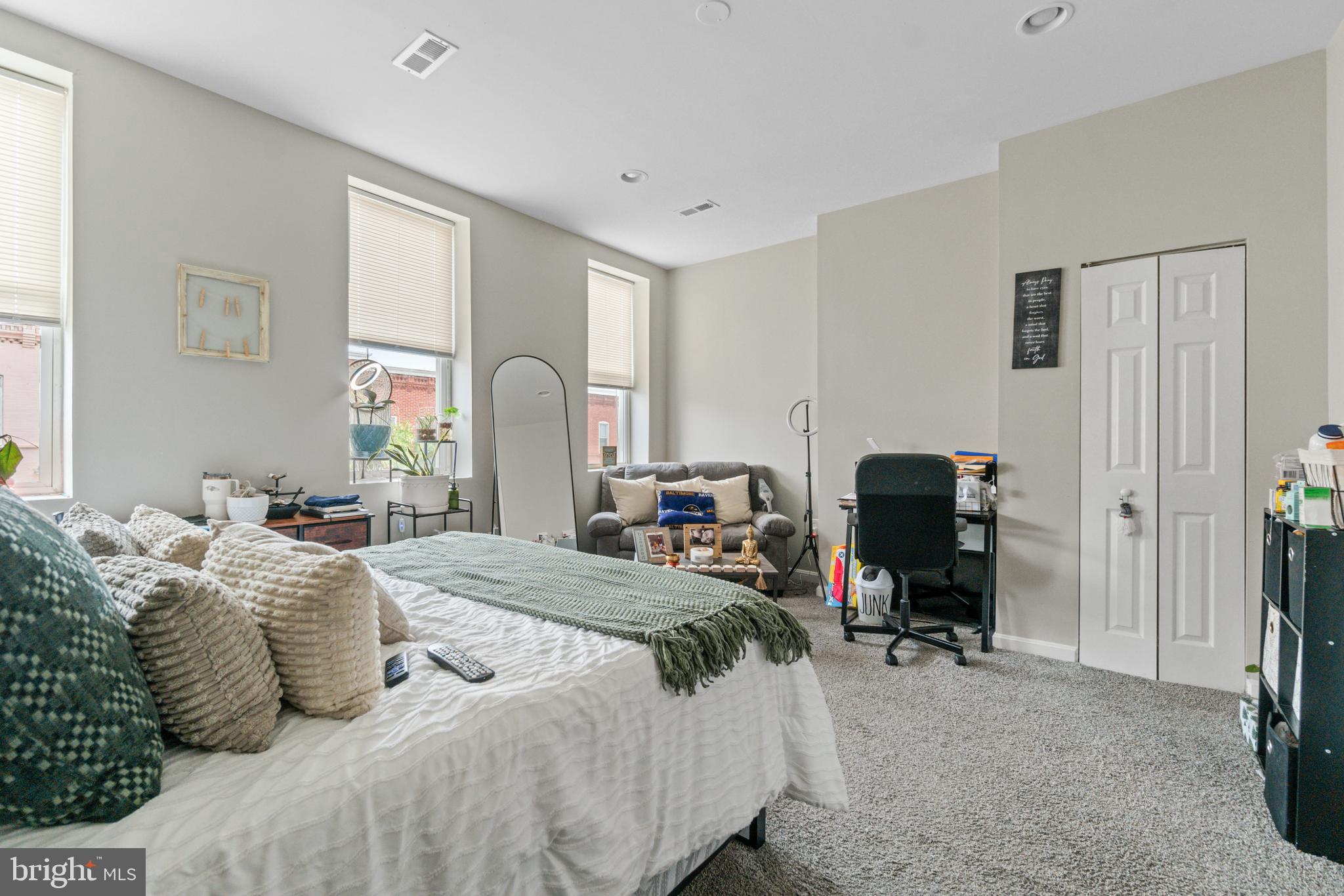 DRUID HEIGHTS - Residential Income
