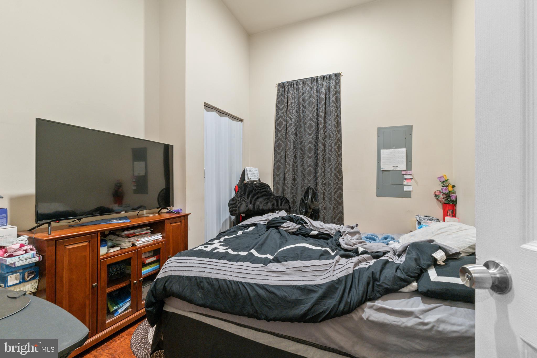 DRUID HEIGHTS - Residential Income
