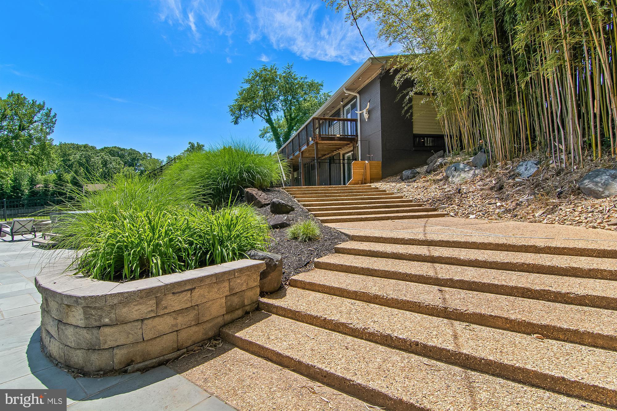RANCHLEIGH - Residential