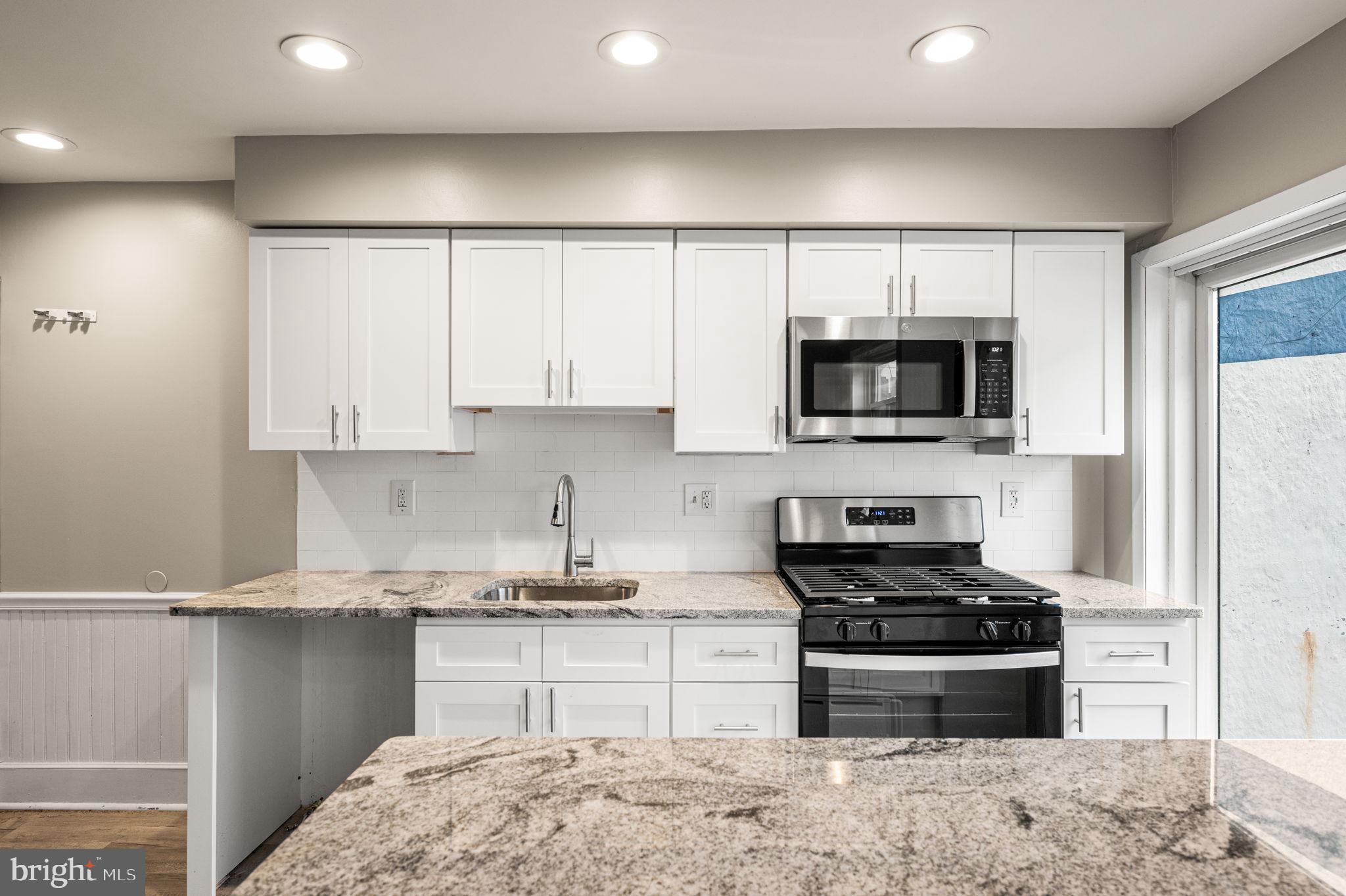 LANSDOWNE - Residential