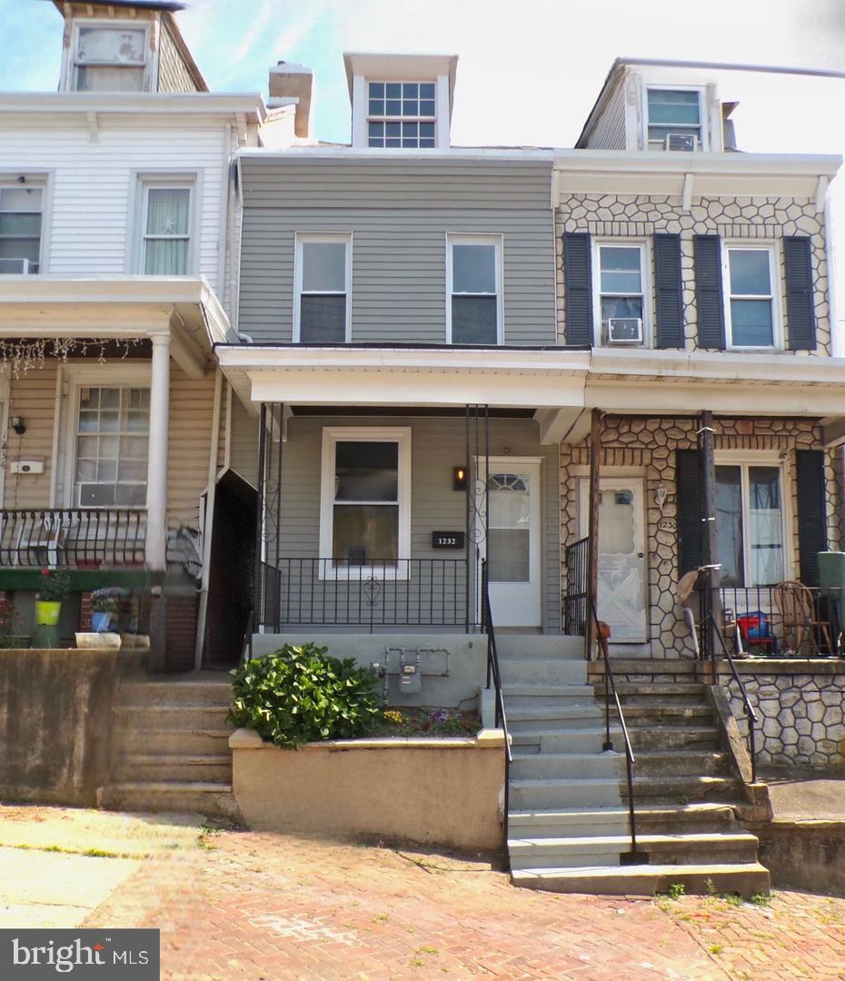 NORTHEAST READING - Residential Lease