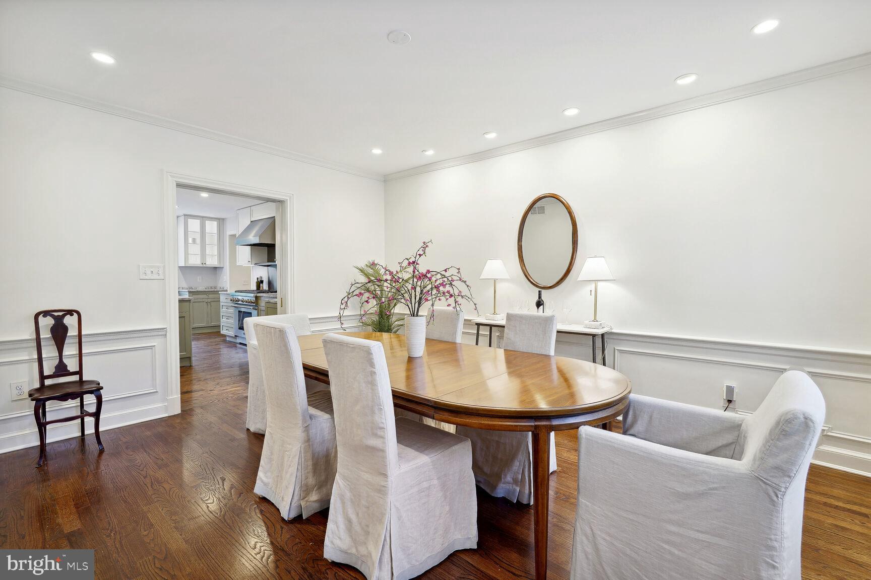 SPRING VALLEY - Residential