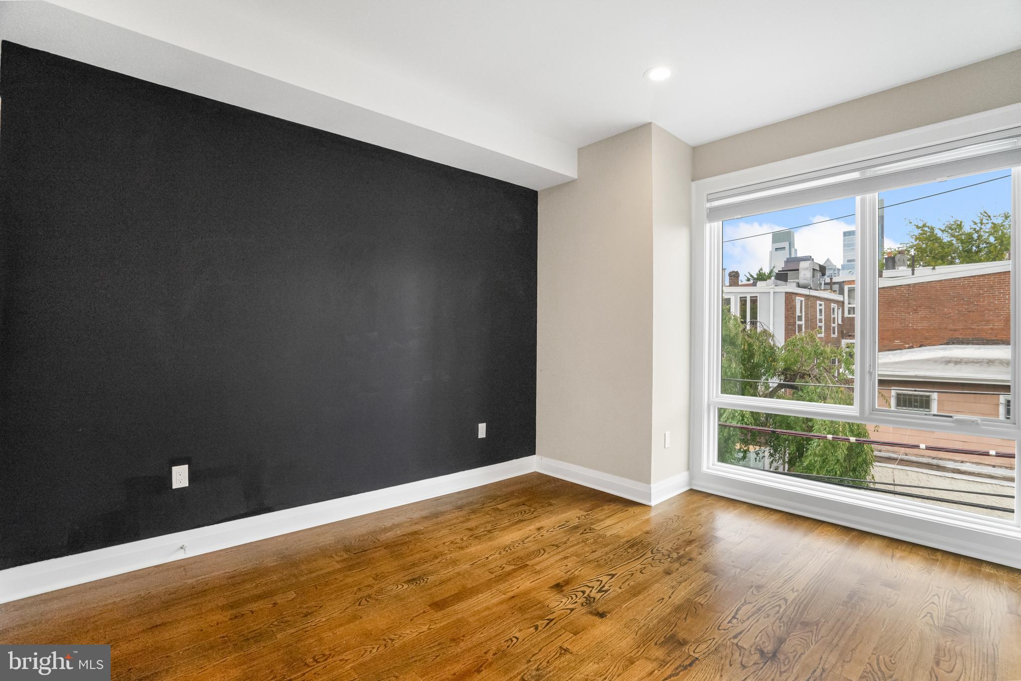 ART MUSEUM AREA - Residential