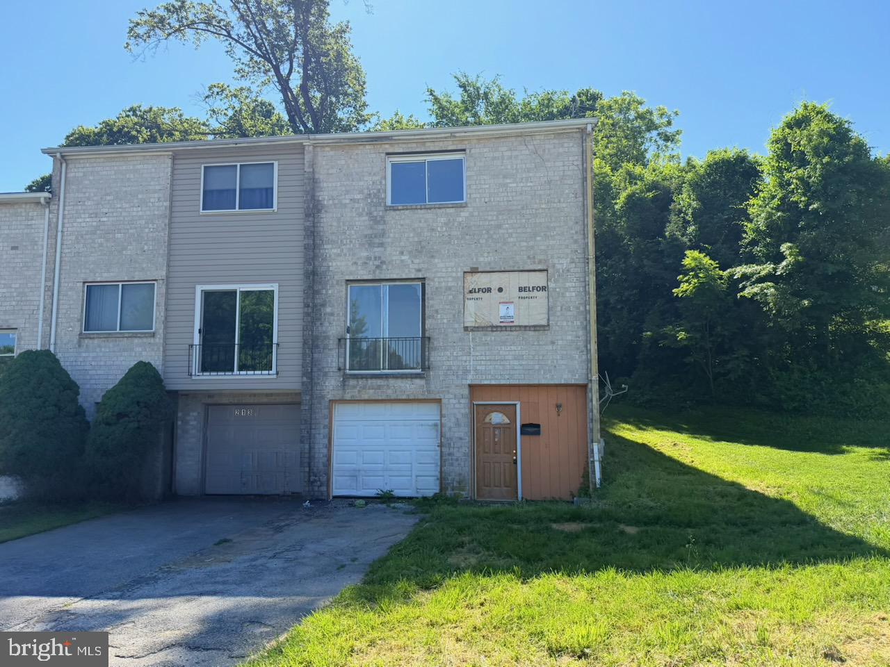 BRANFORD WOODS - Residential