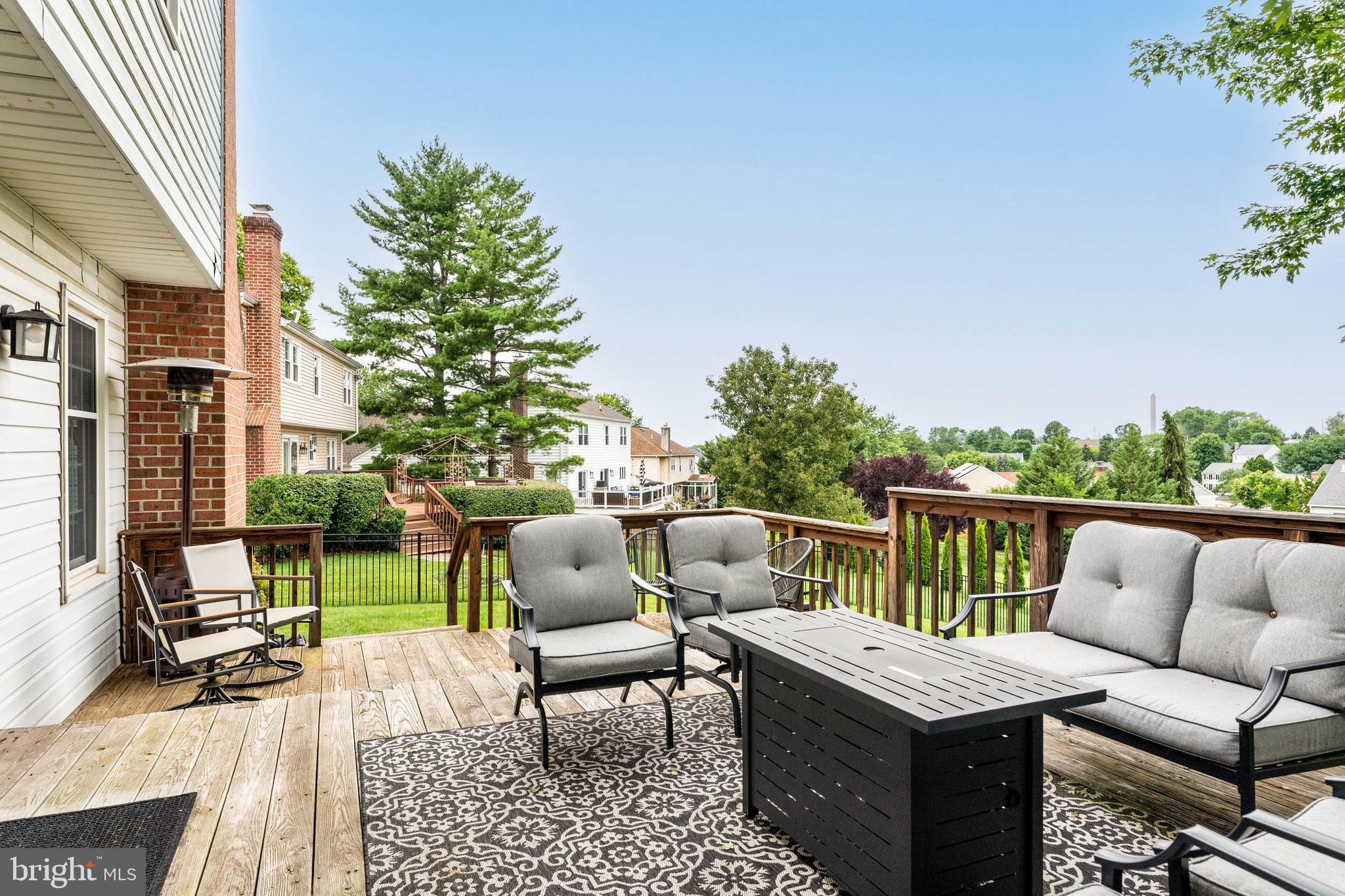 CARDINAL VIEW - Residential