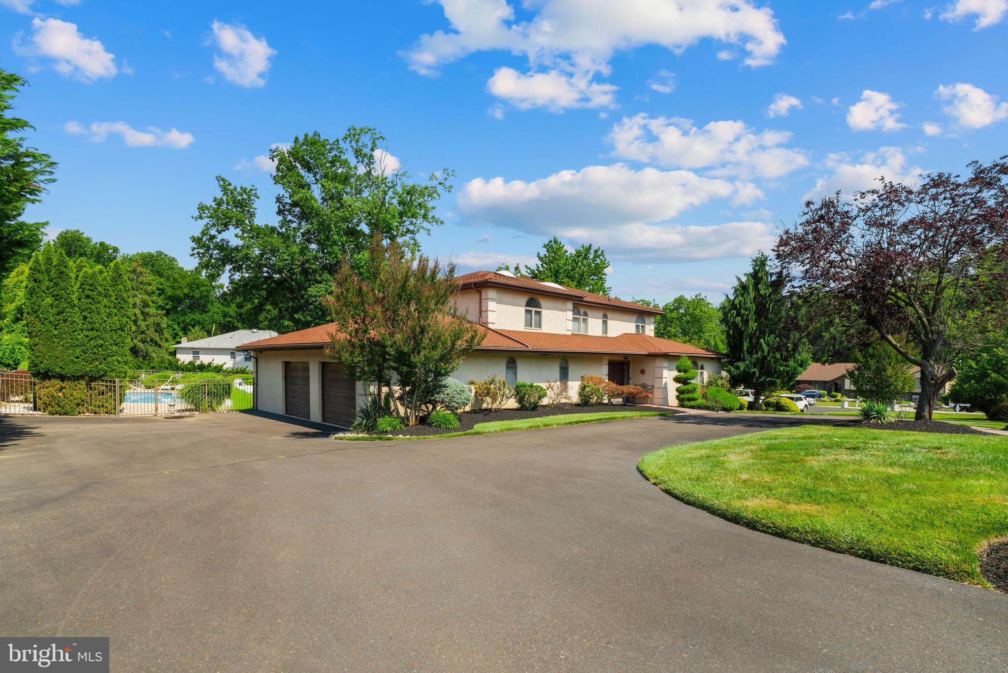 JUSTA FARMS - Residential
