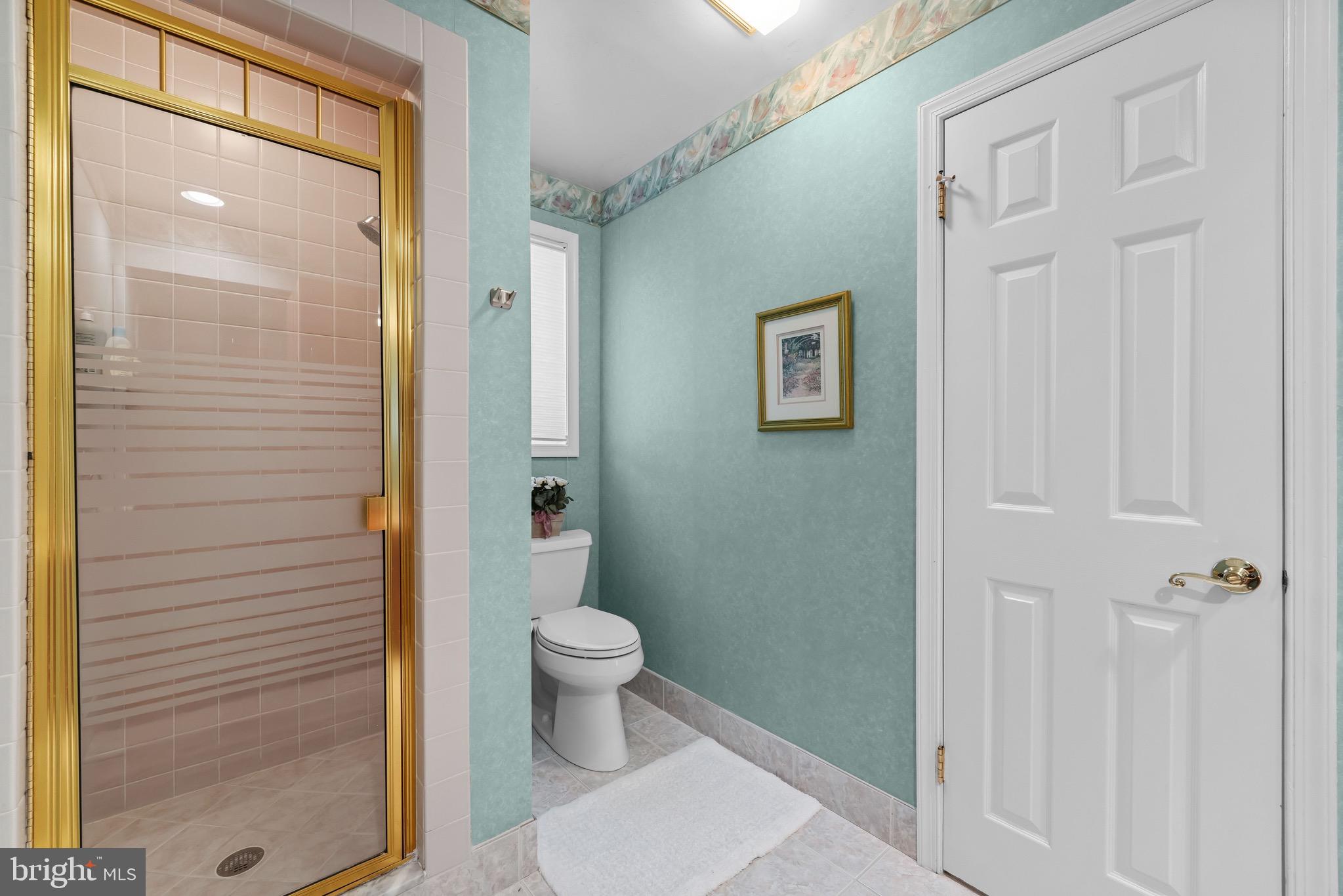 JUSTA FARMS - Residential