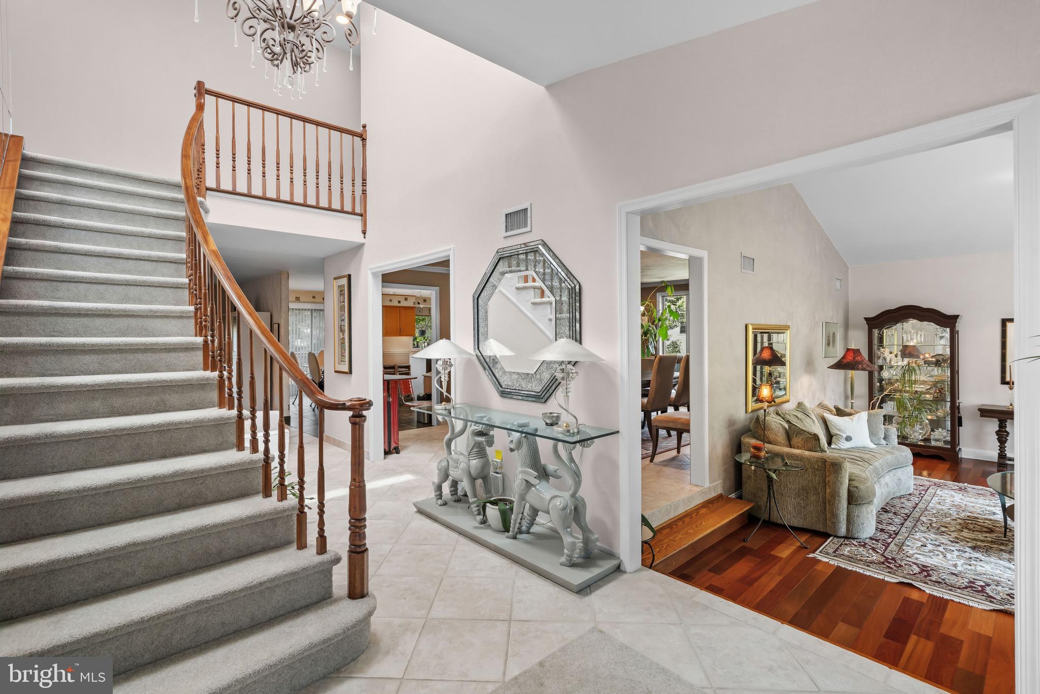 JUSTA FARMS - Residential
