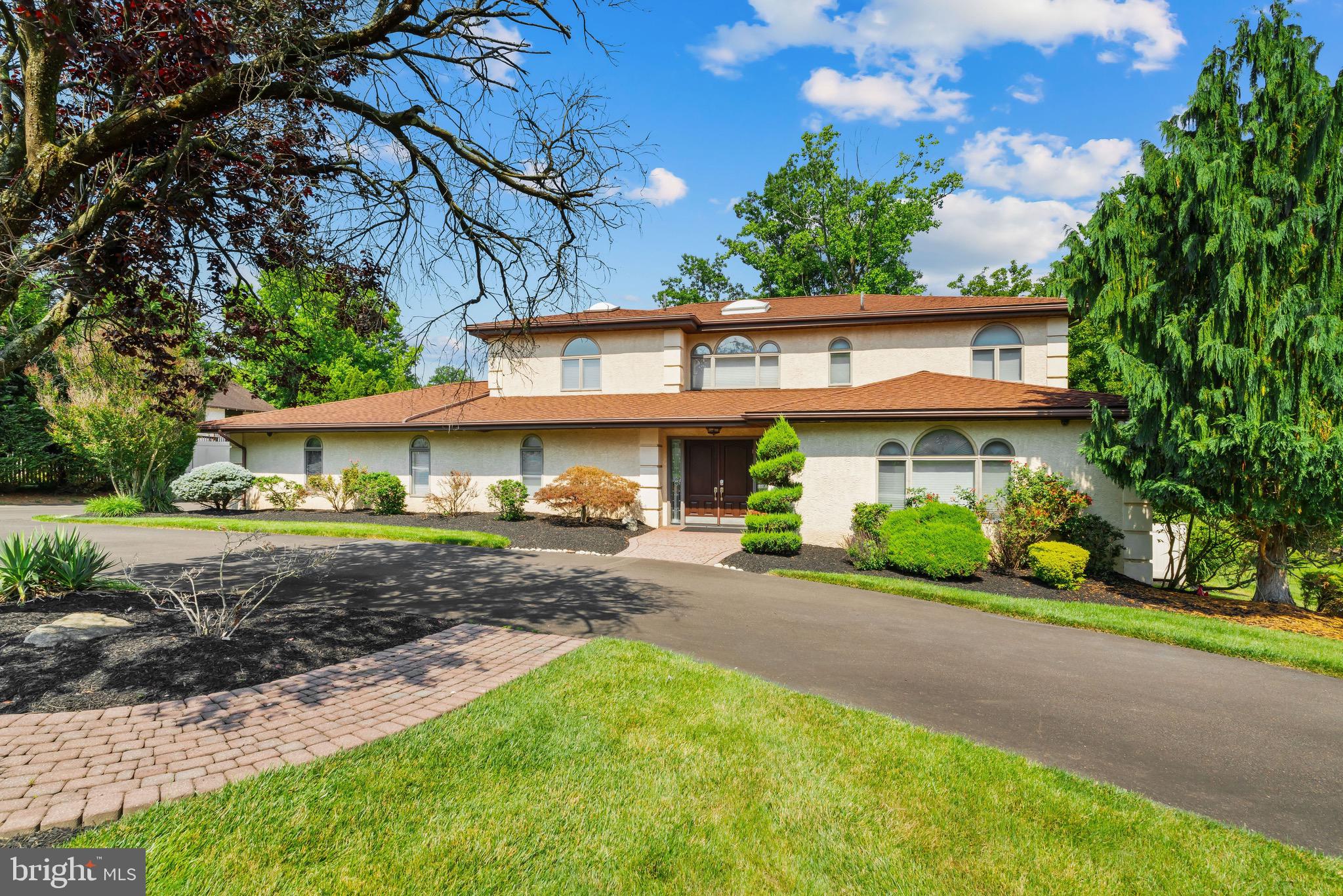 JUSTA FARMS - Residential