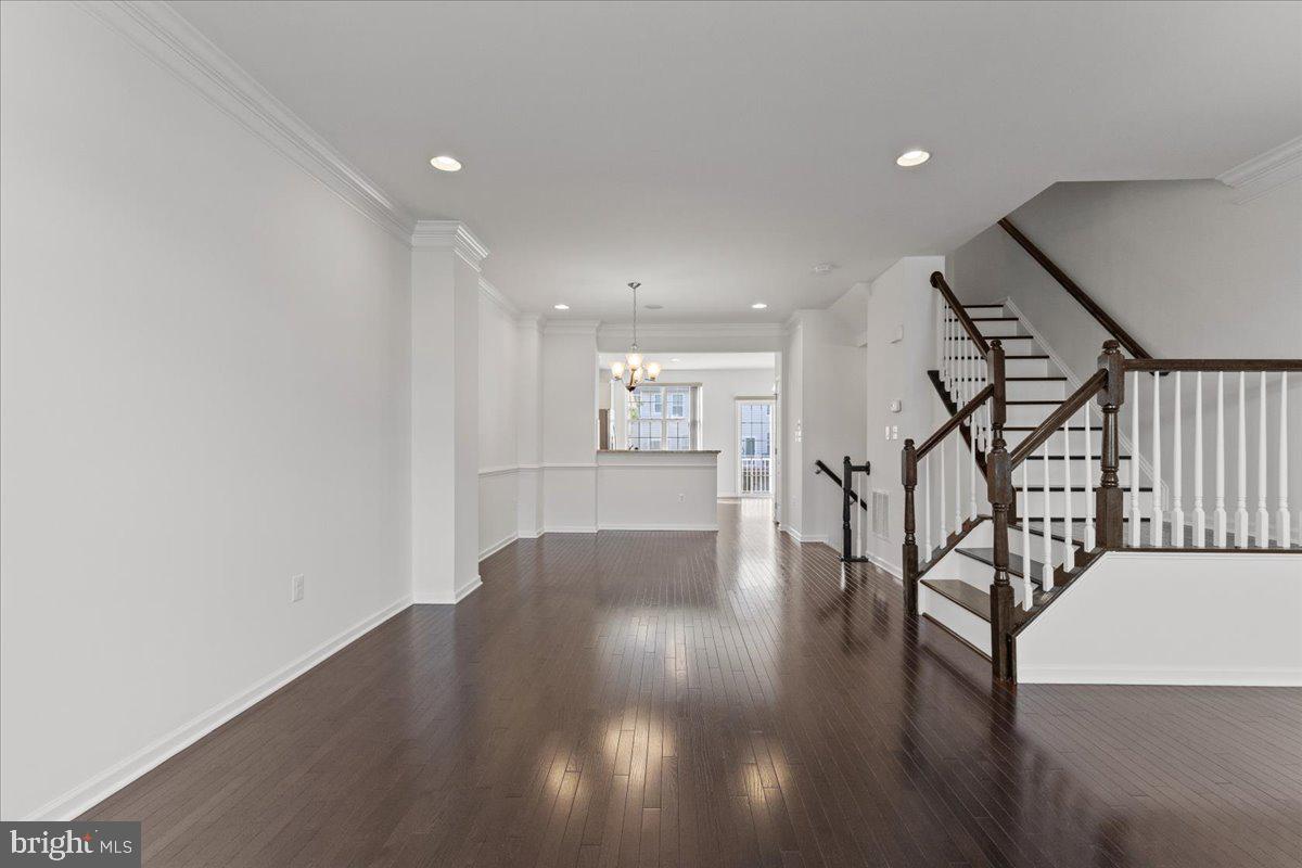 LOUDOUN VALLEY ESTATES 2 - Residential Lease