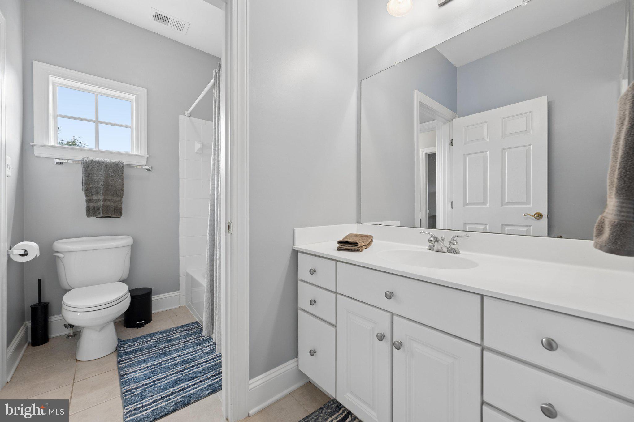 PEMBERTON - Residential