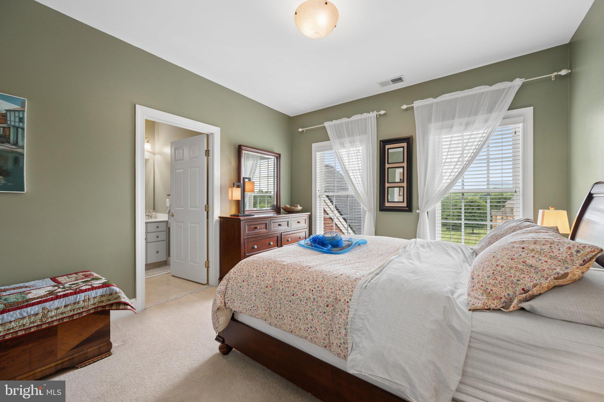 PEMBERTON - Residential