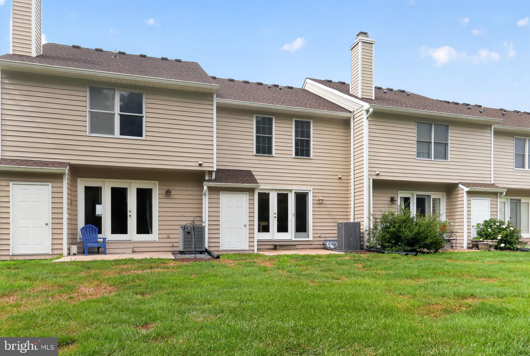 SPRINGHILL FARM - Residential