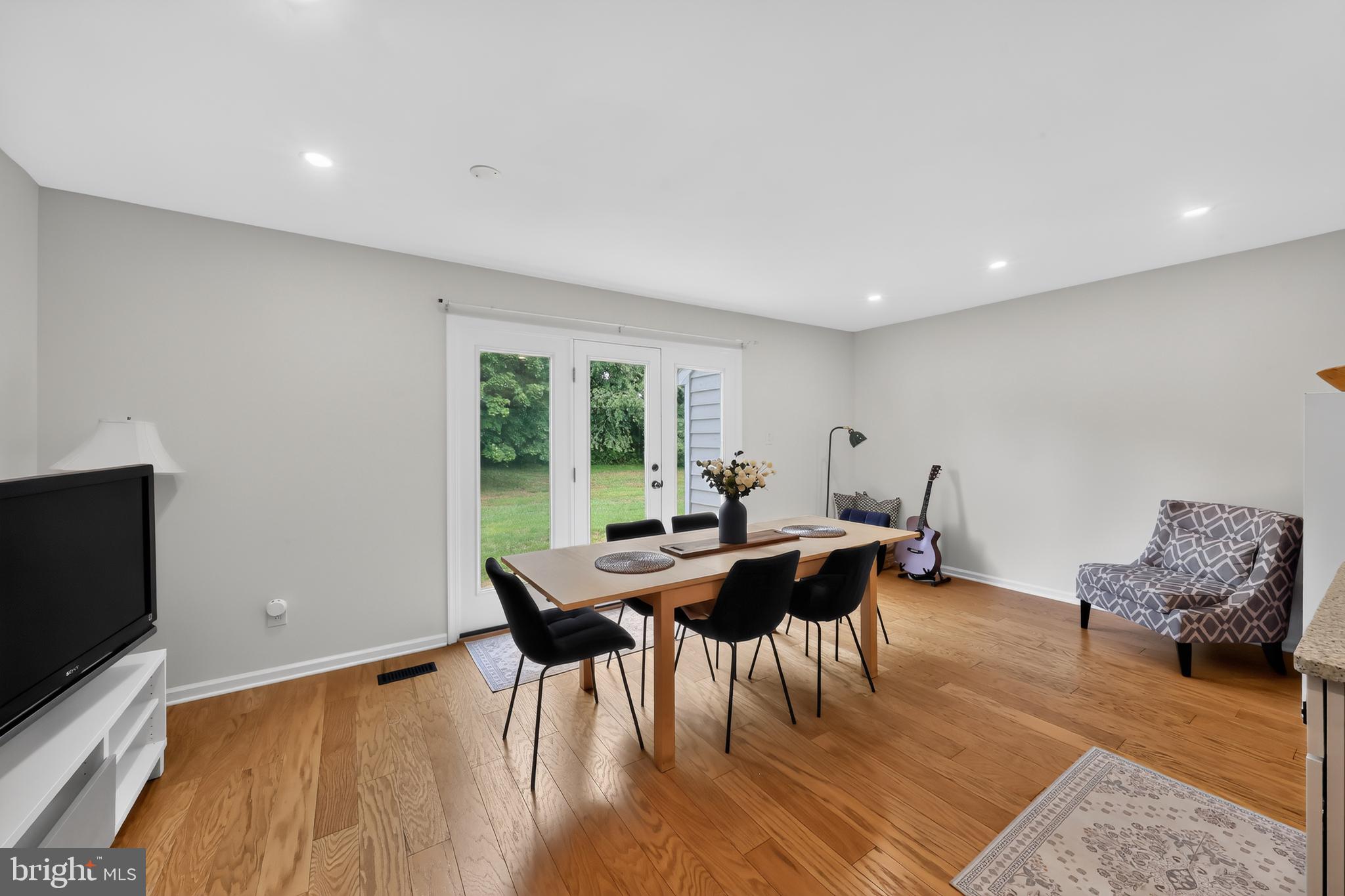 SPRINGHILL FARM - Residential