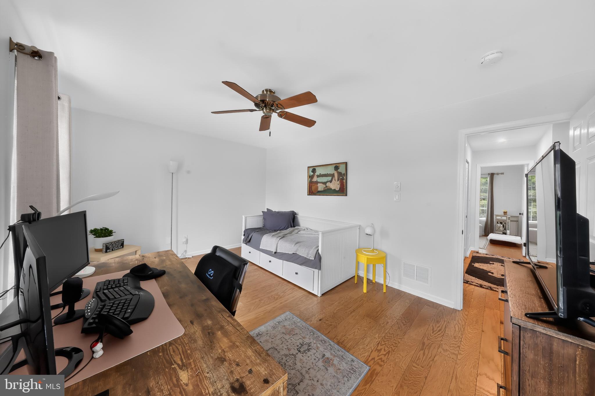 SPRINGHILL FARM - Residential