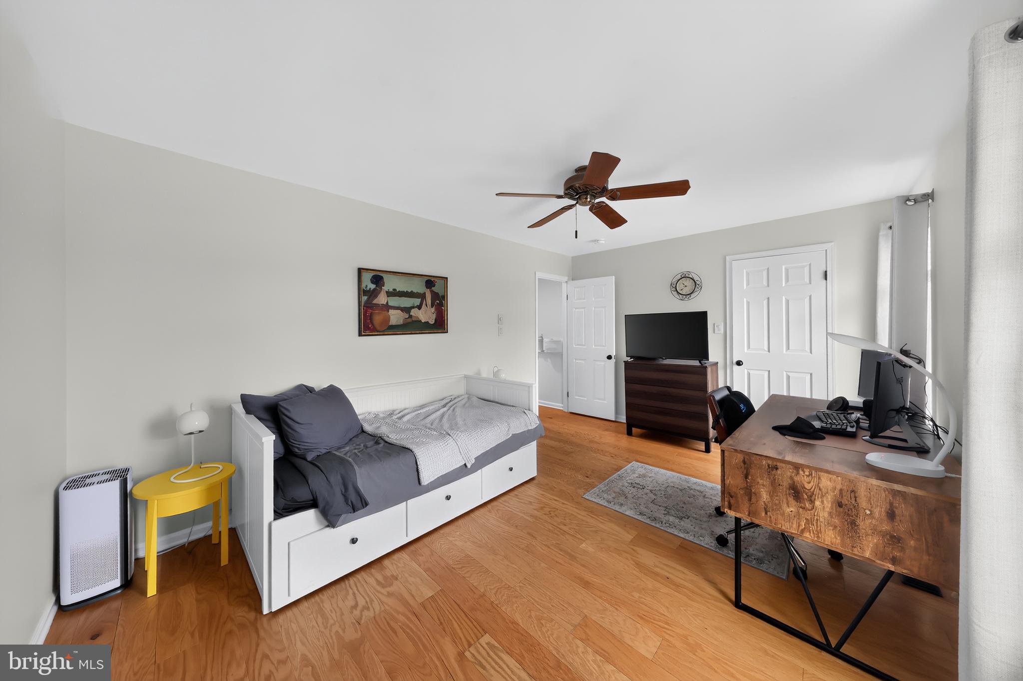 SPRINGHILL FARM - Residential