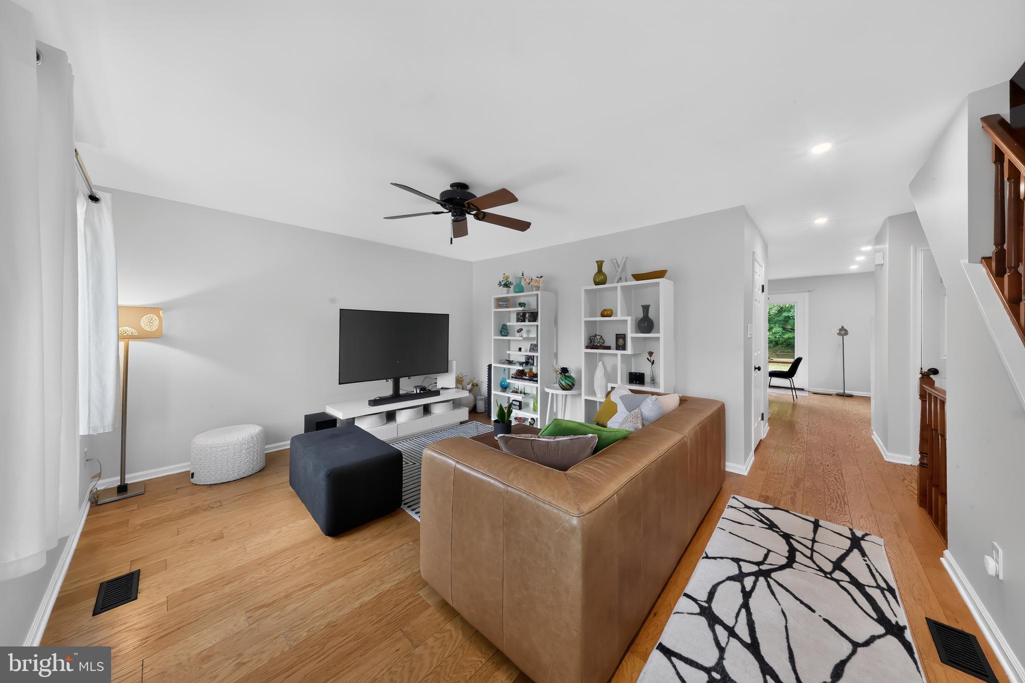 SPRINGHILL FARM - Residential