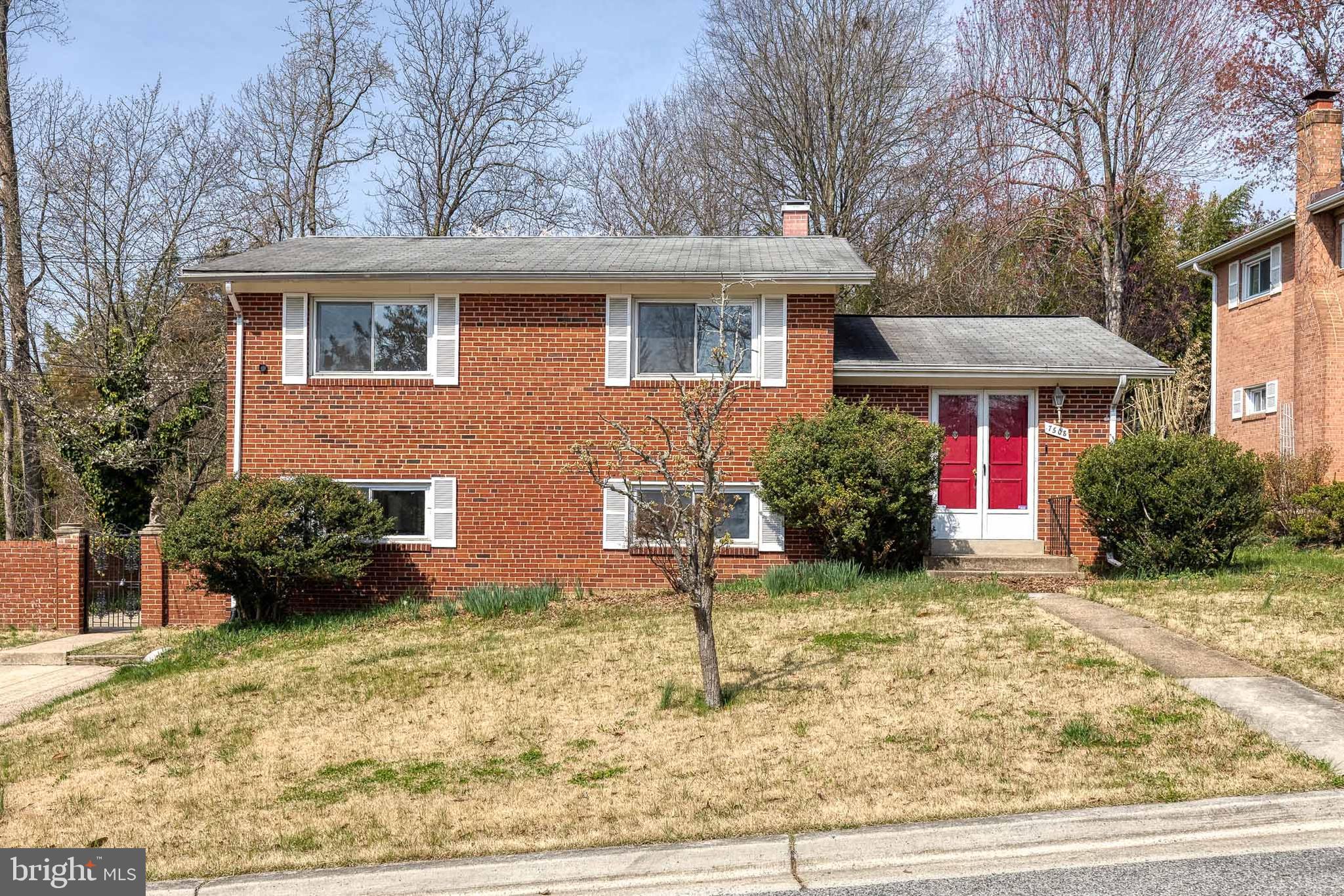 COLLEGE PARK ESTATES - Residential