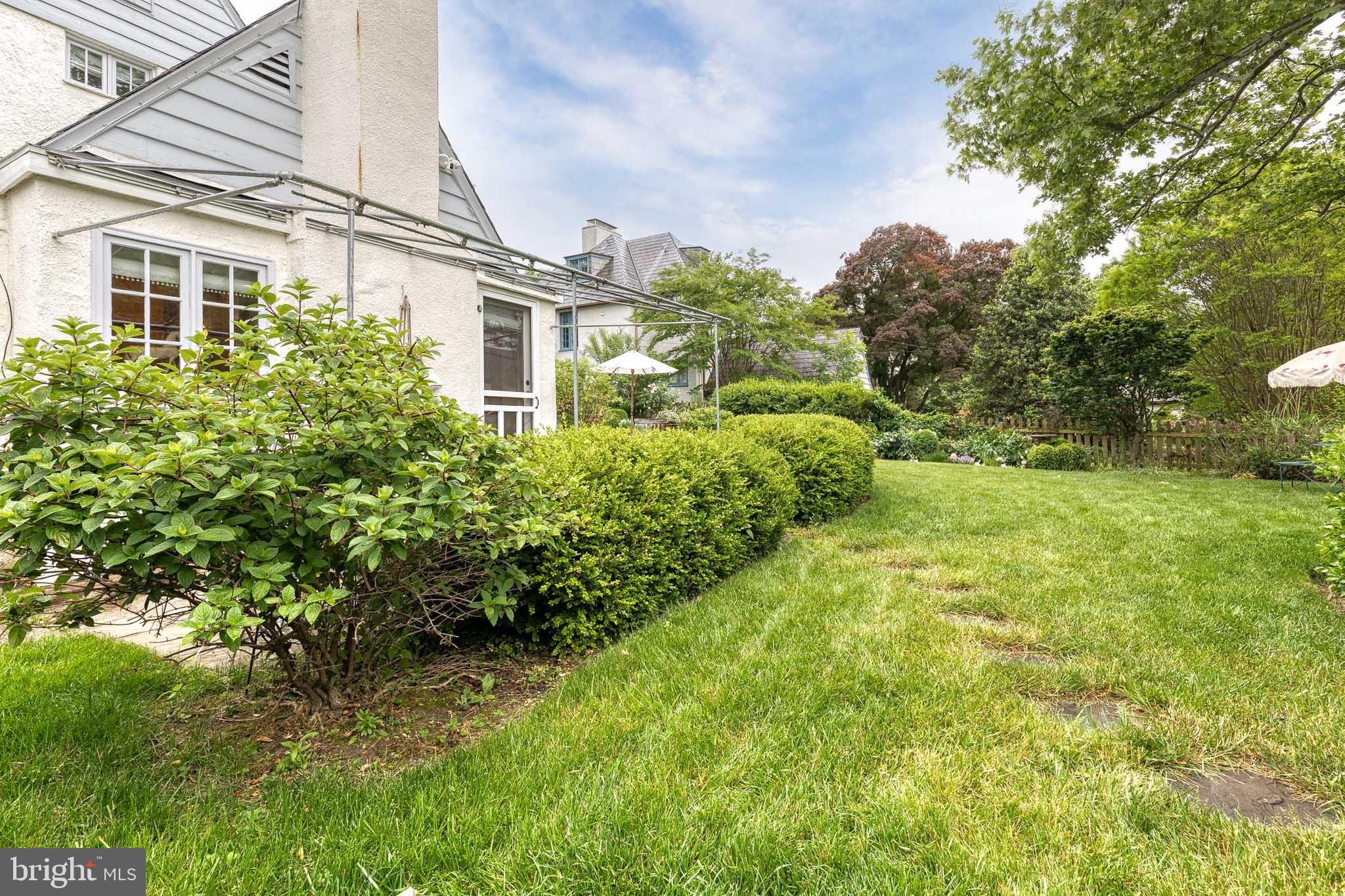 HOMELAND HISTORIC DISTRICT - Residential