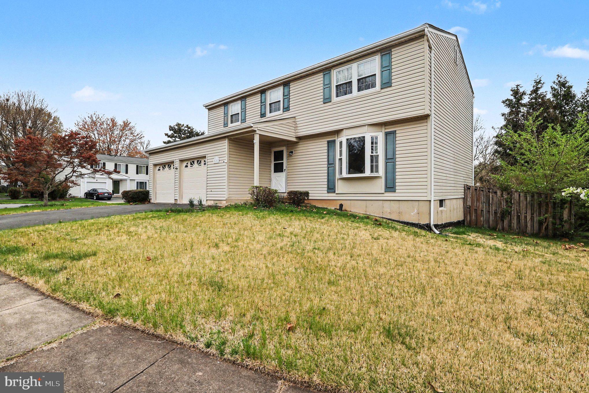 ESTATES AT EAGLE LIE - Residential Lease