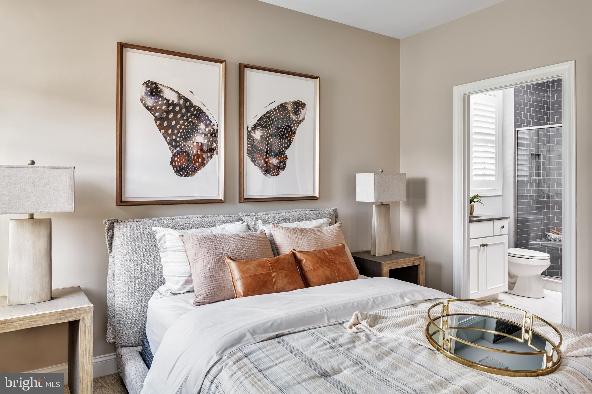 PENINSULA LAKES - Residential