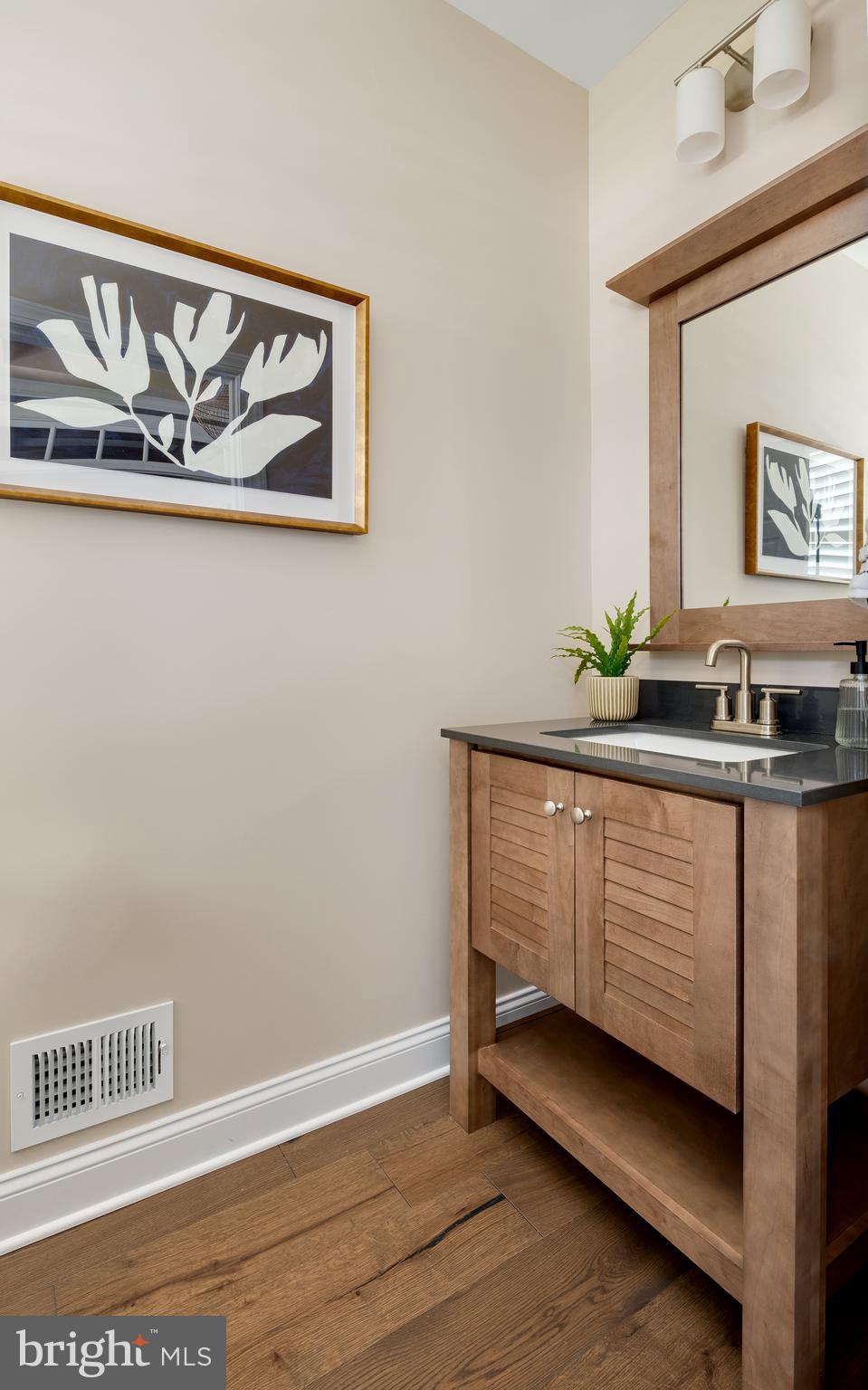PENINSULA LAKES - Residential