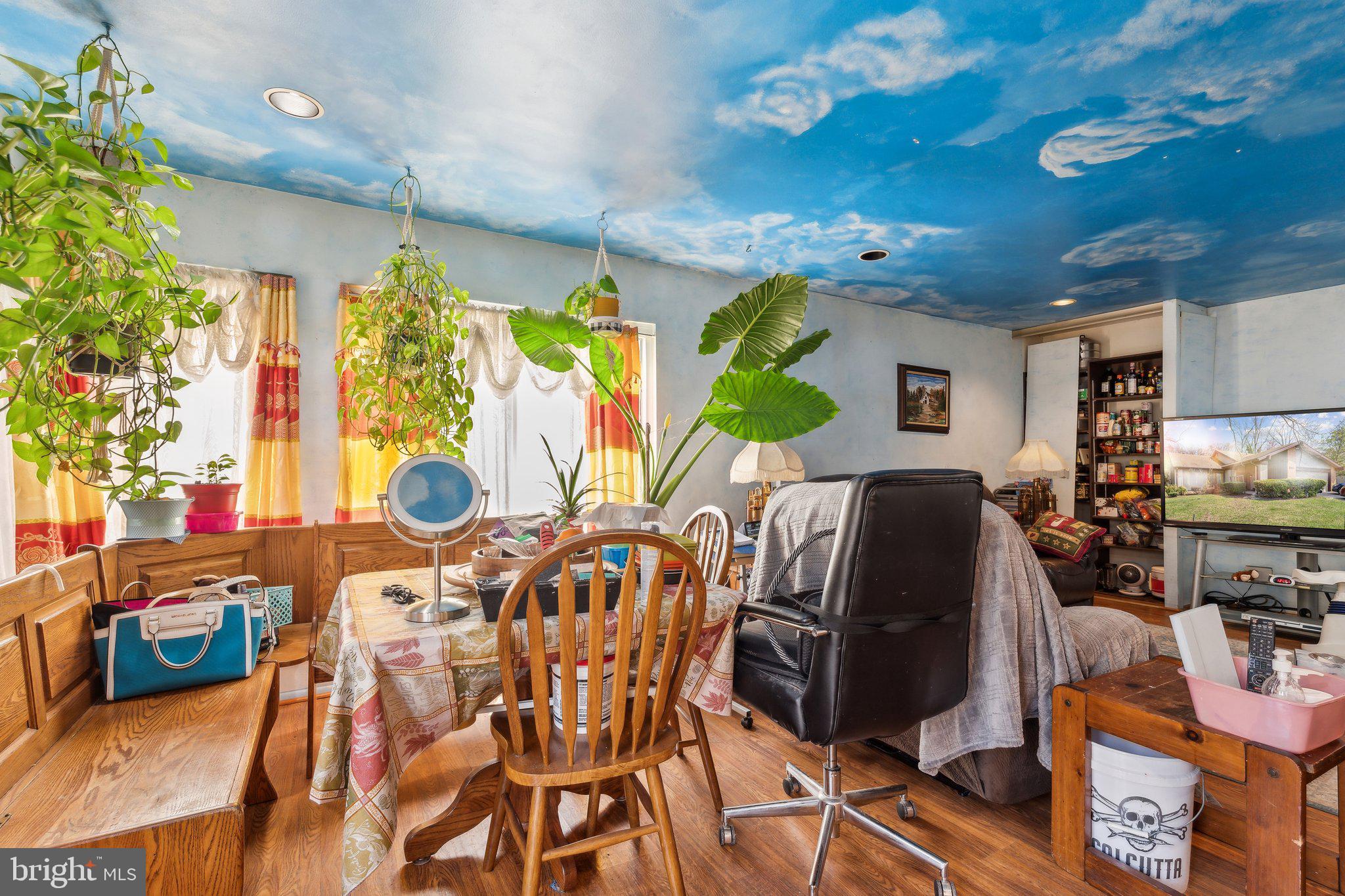SOUTHERN GROVE - Residential