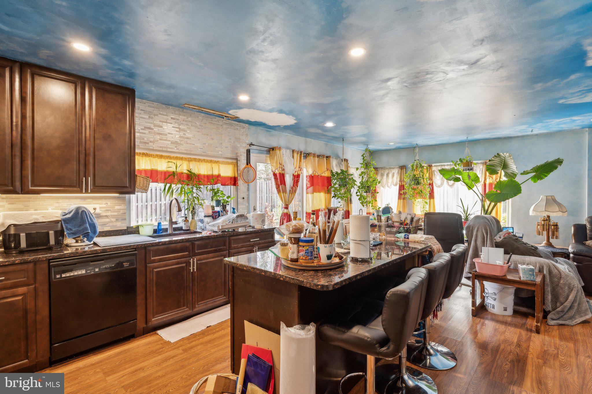 SOUTHERN GROVE - Residential