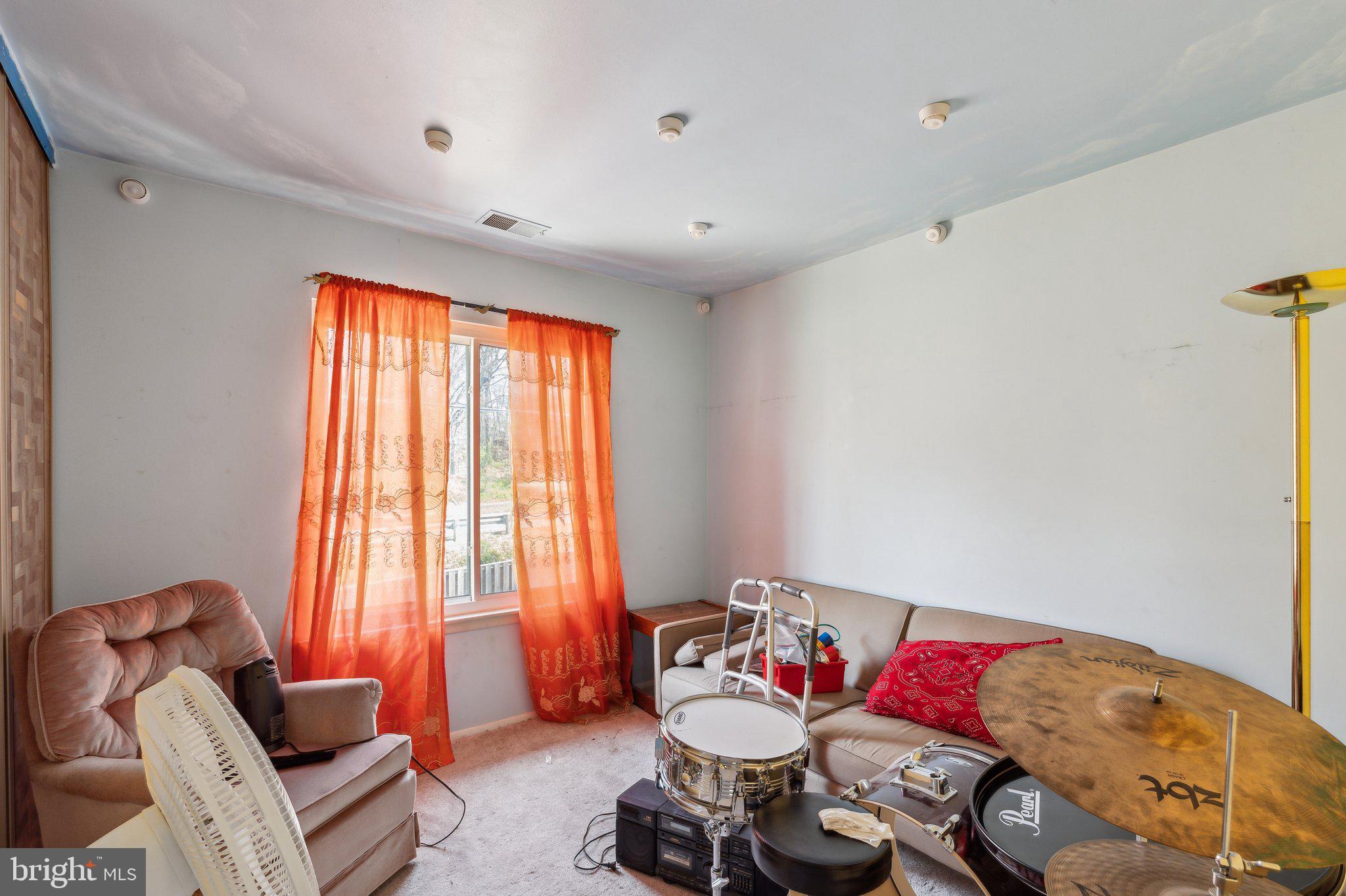SOUTHERN GROVE - Residential