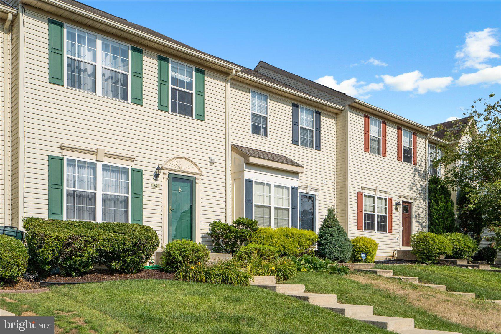 OAKHURST - Residential