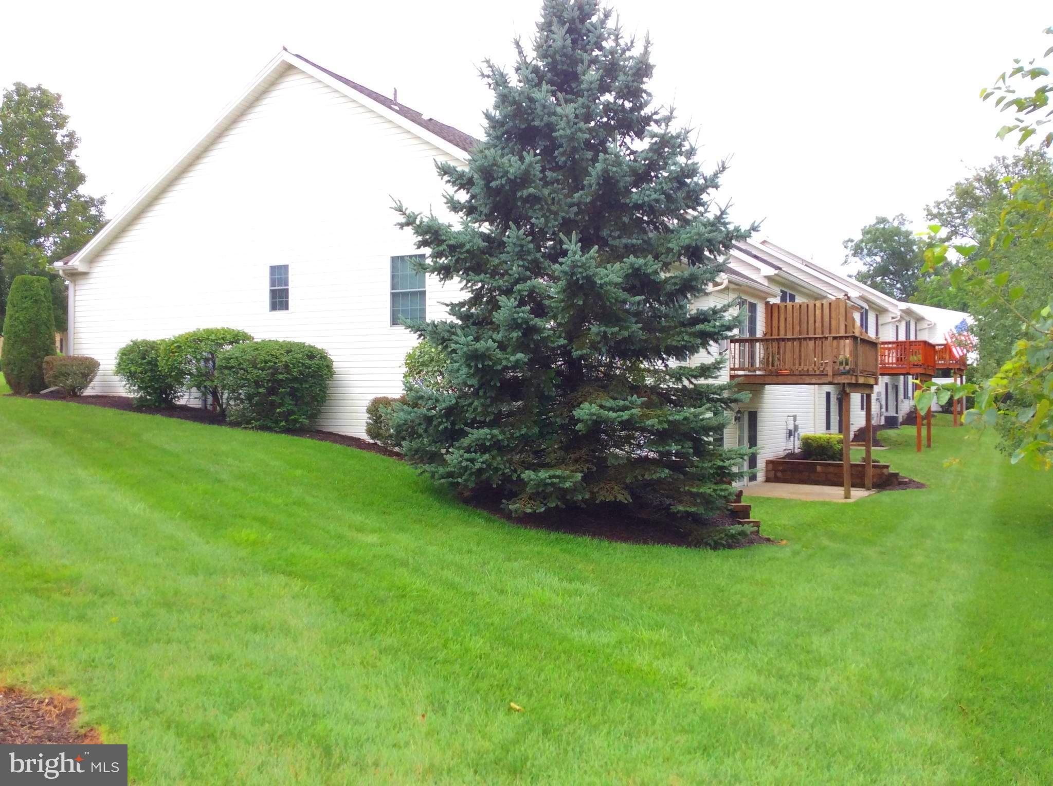 BRYNFIELD - Residential