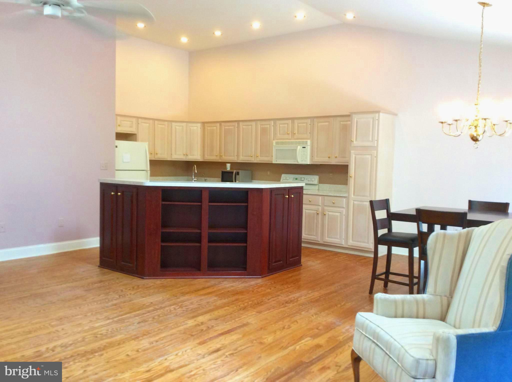 BRYNFIELD - Residential