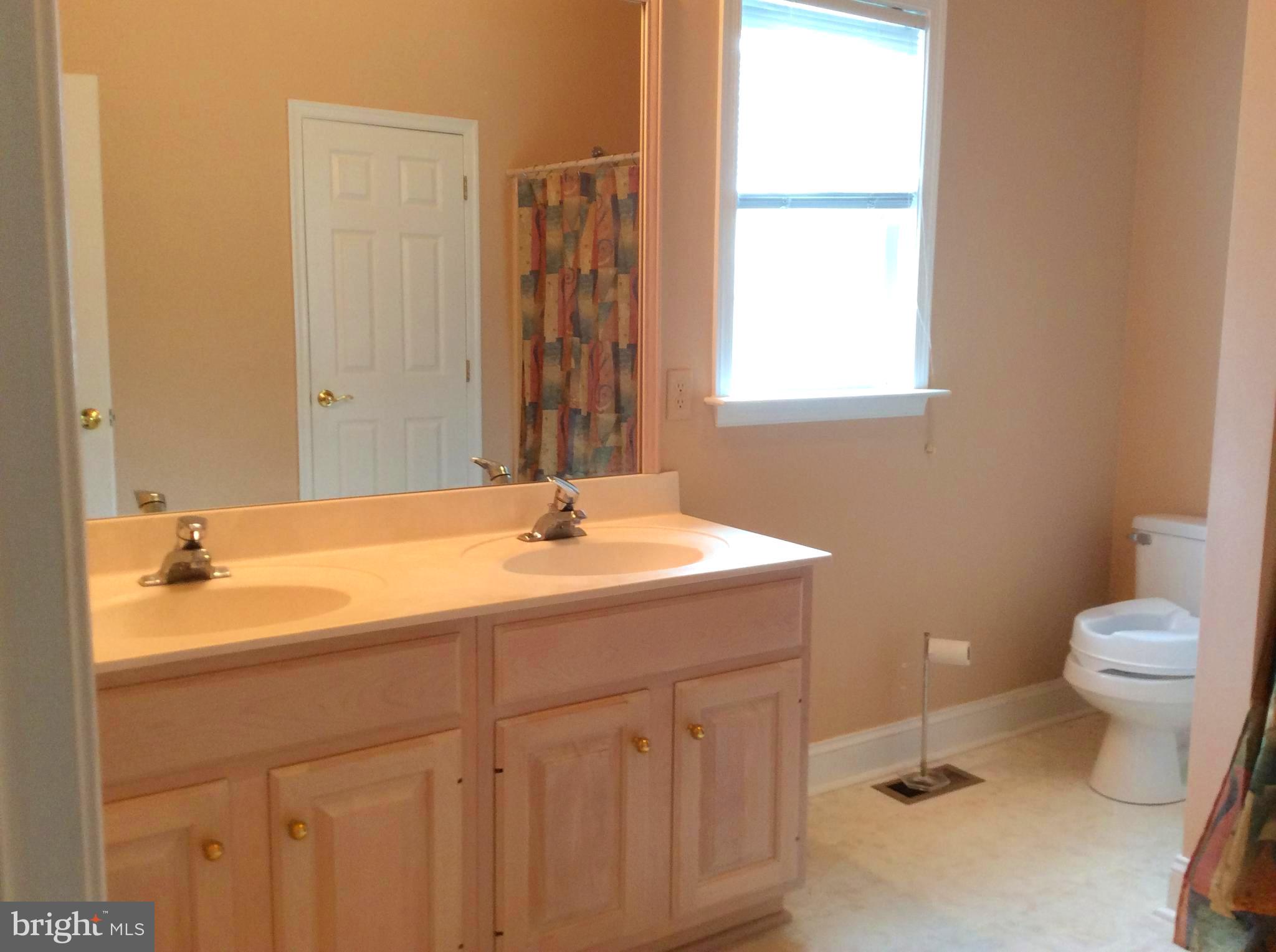 BRYNFIELD - Residential