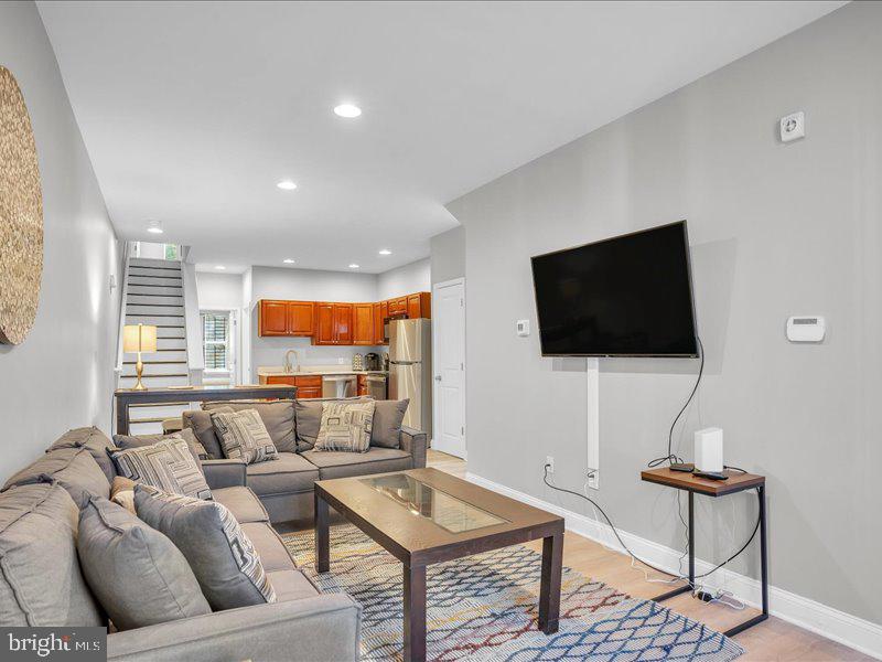 TEMPLE UNIVERSITY - Residential Income