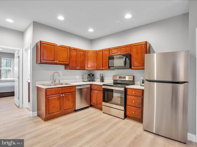 TEMPLE UNIVERSITY - Residential Income