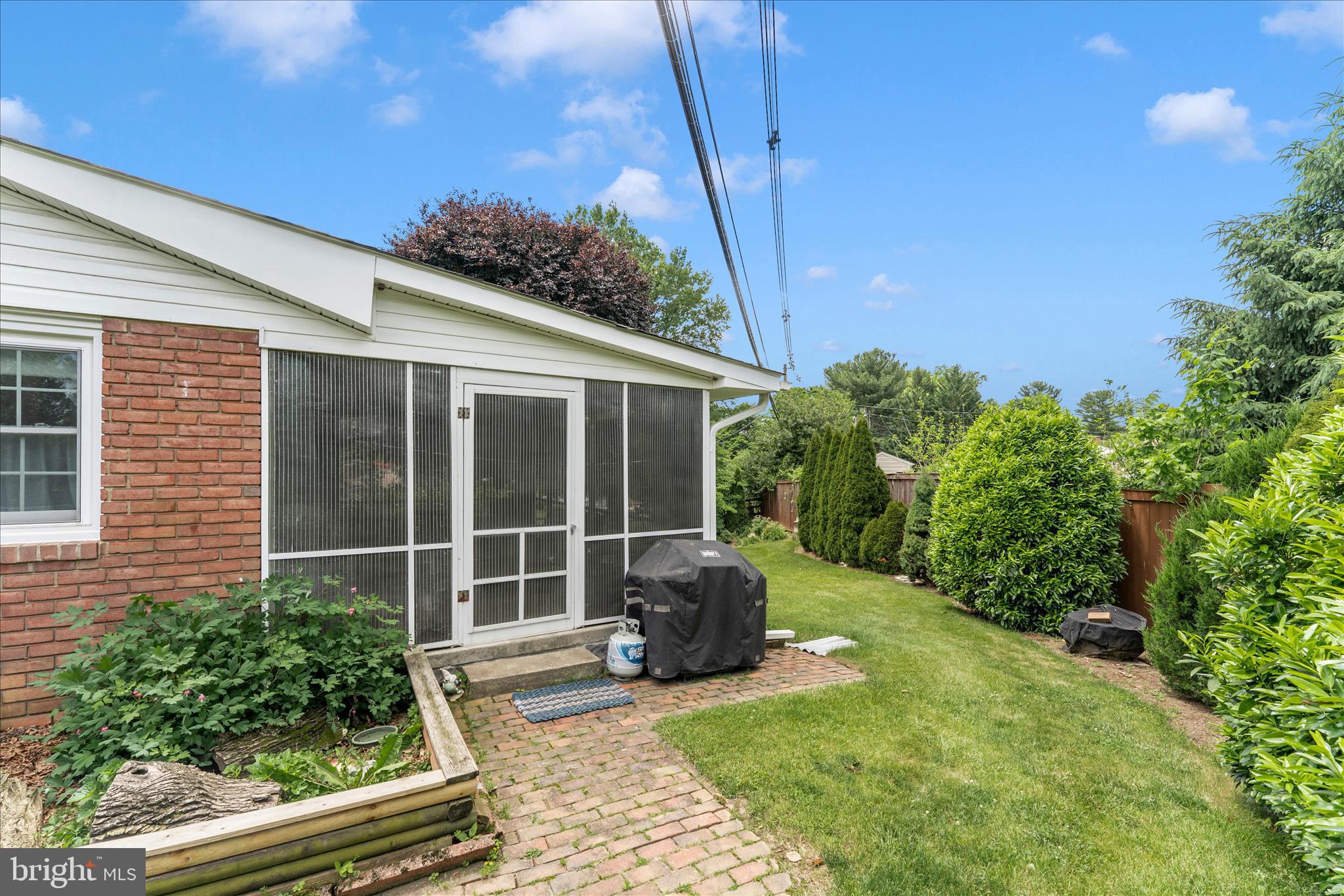 OAK RIDGE - Residential