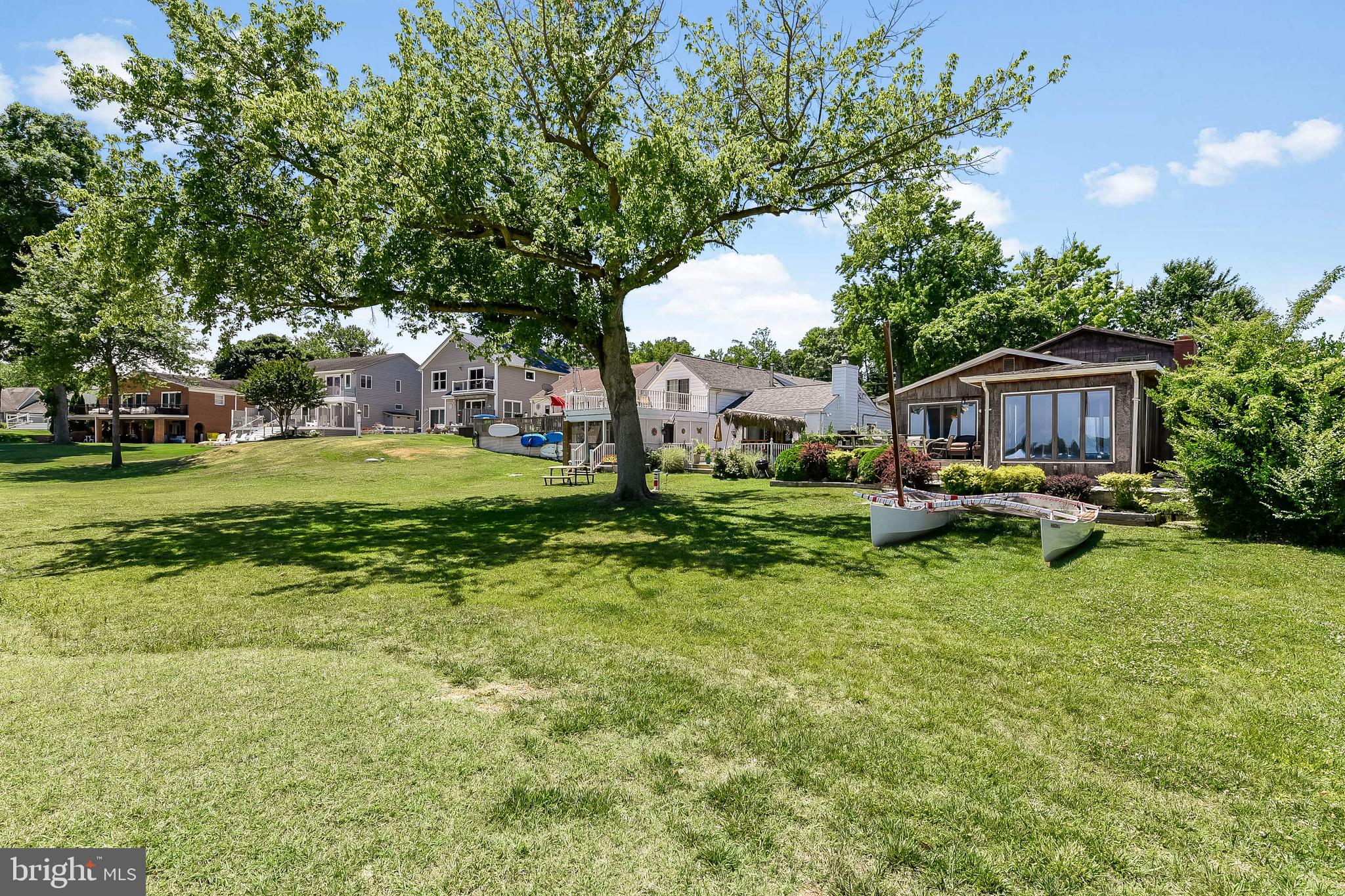 LOCH HAVEN BEACH - Residential