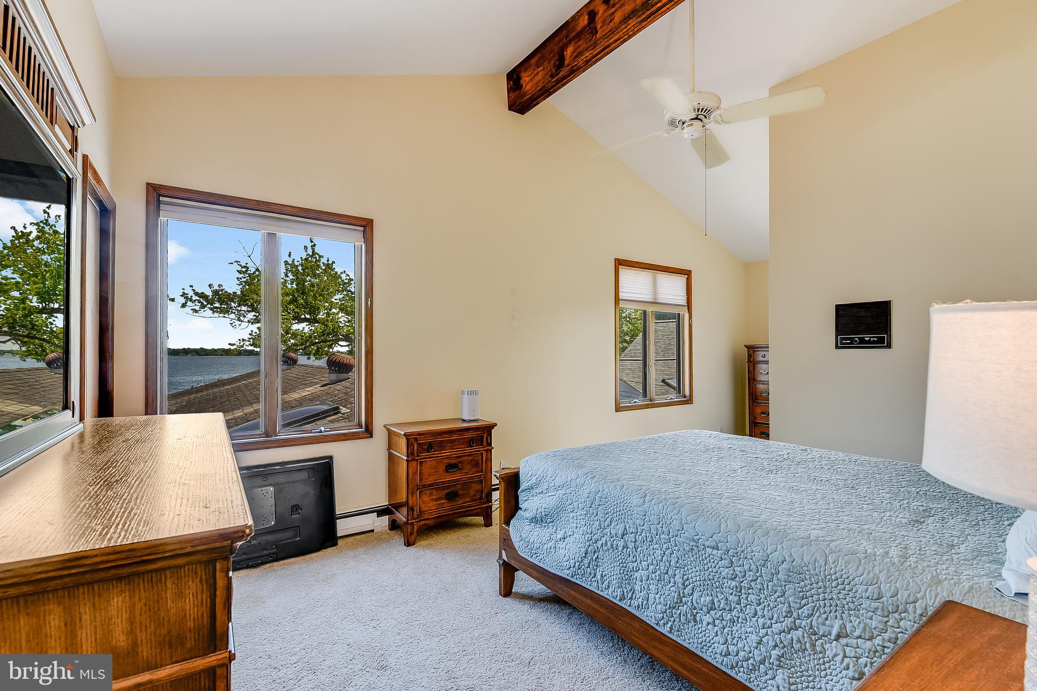 LOCH HAVEN BEACH - Residential
