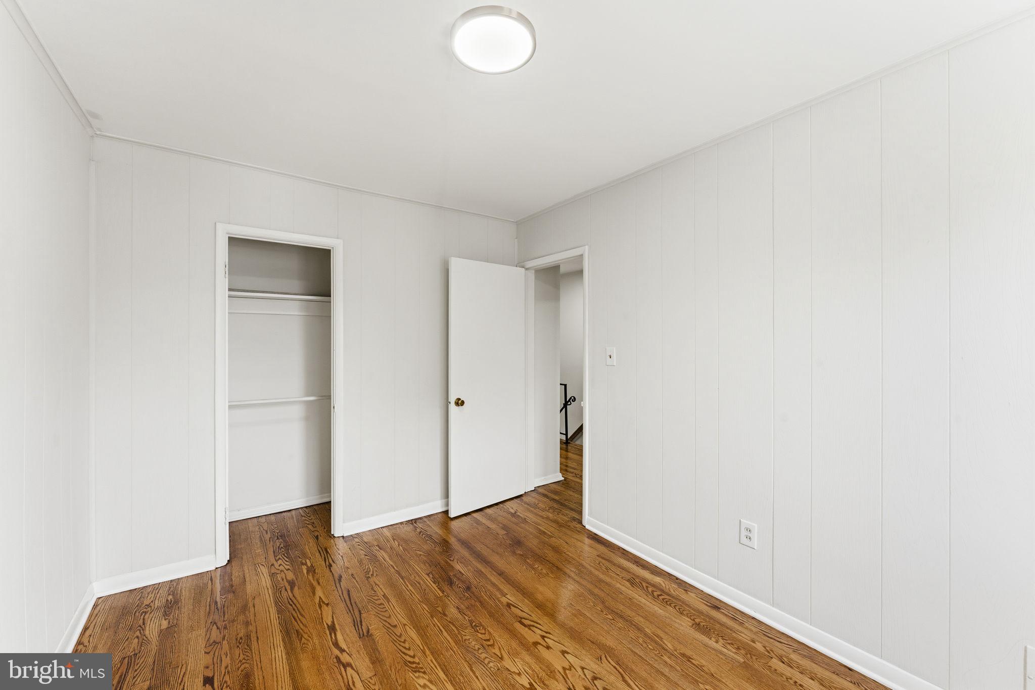 HILL HOMES - Residential