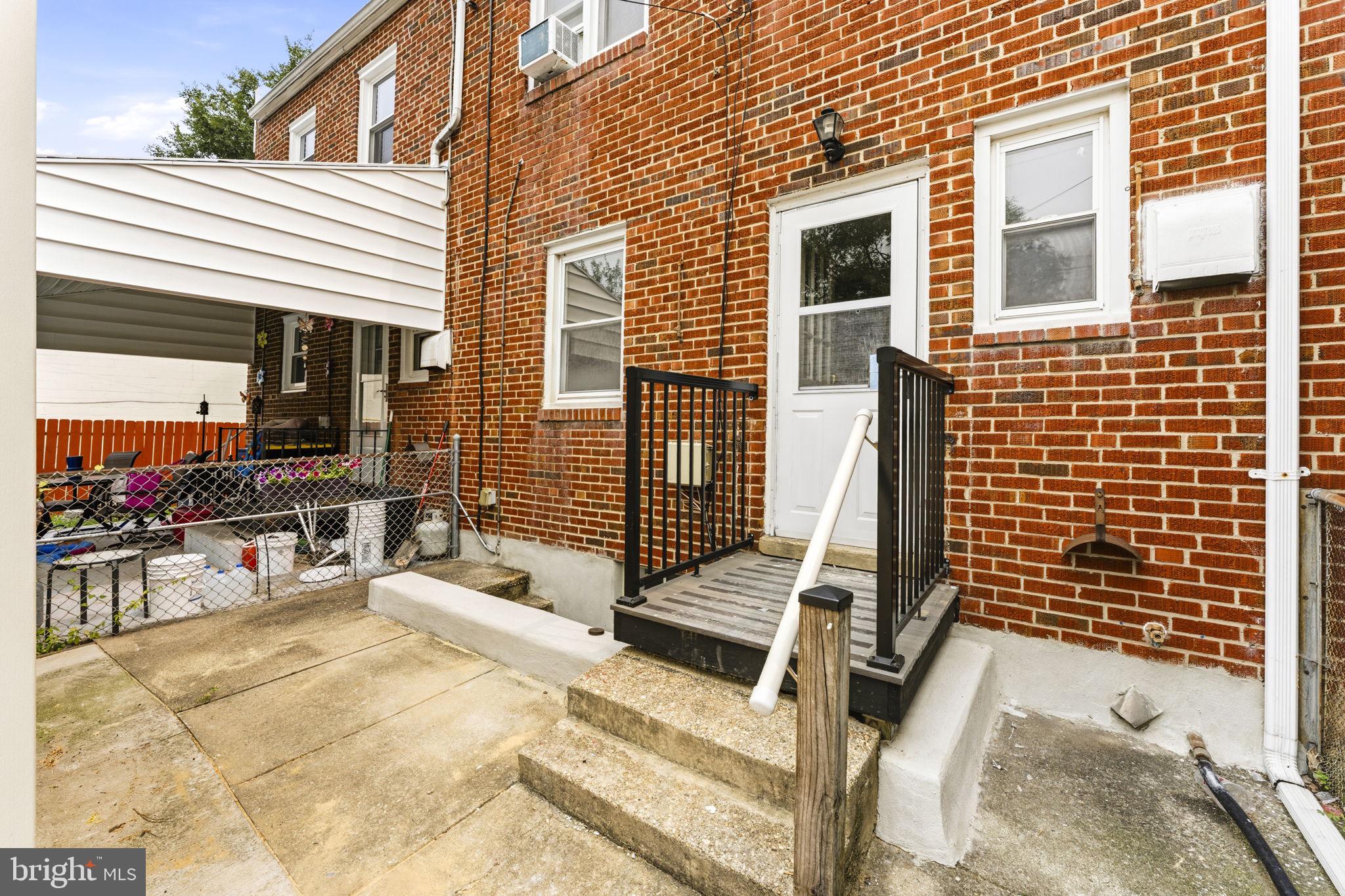 HILL HOMES - Residential