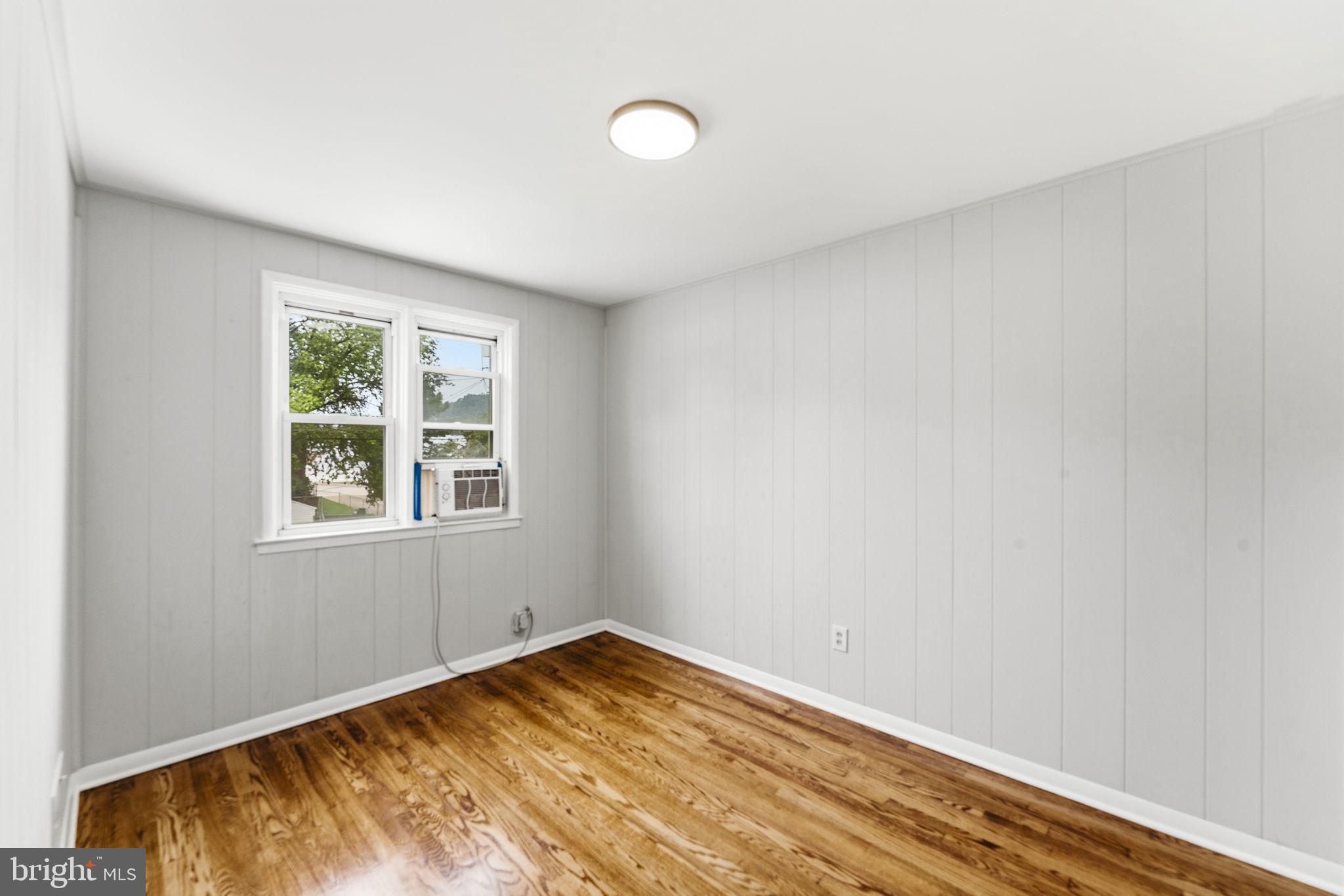 HILL HOMES - Residential
