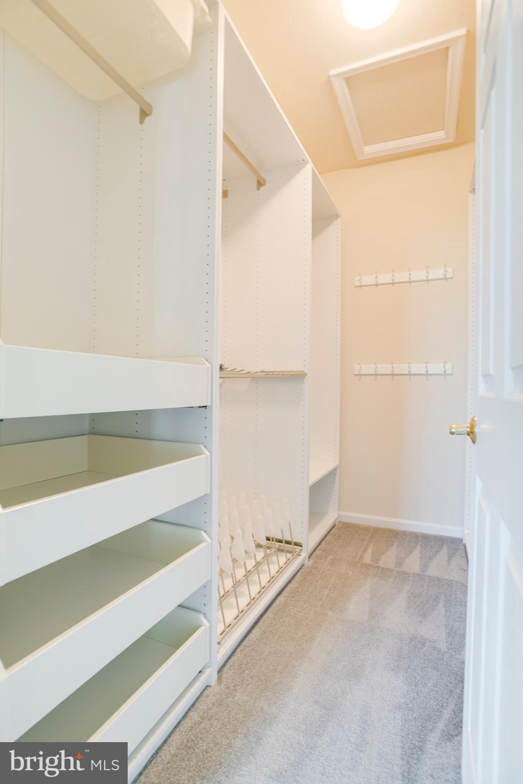 NORTH RIDGE ESTATES - Residential