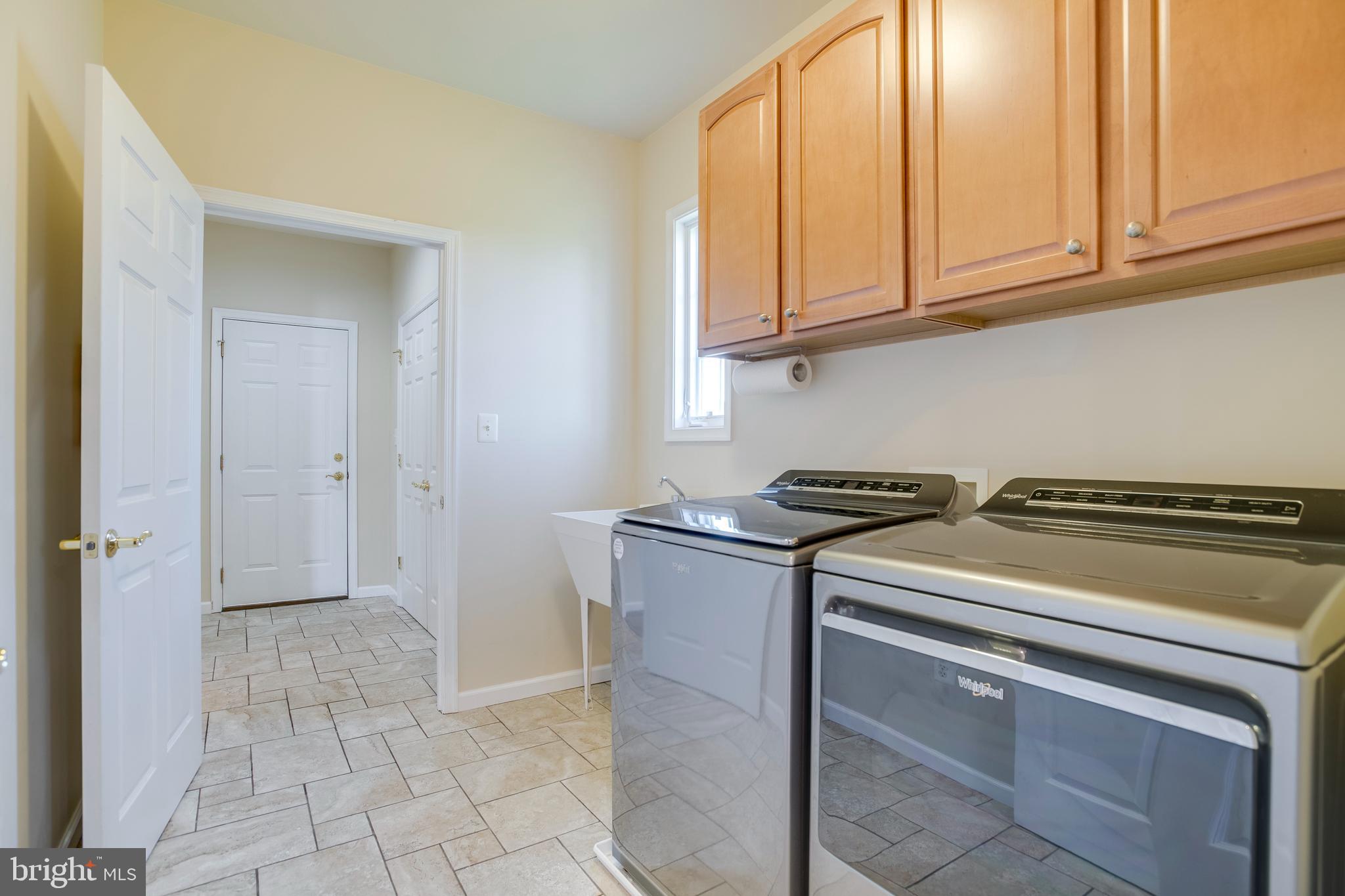NORTH RIDGE ESTATES - Residential