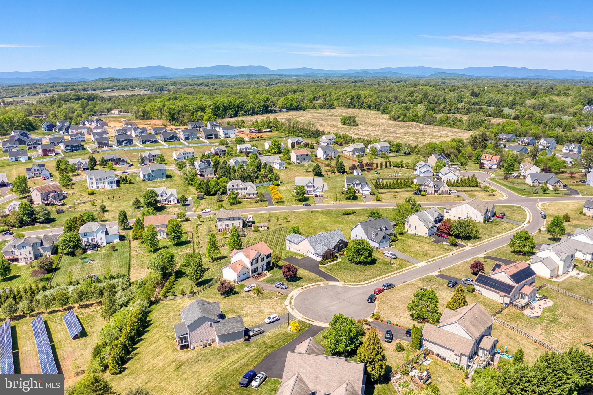NORTH RIDGE ESTATES - Residential